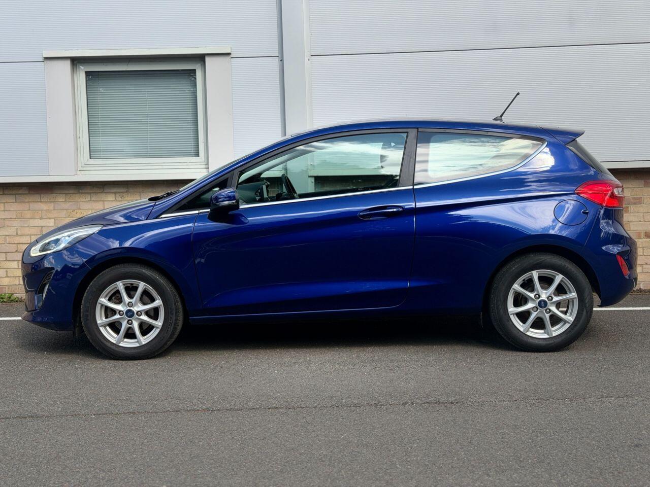 Ford Fiesta view 30