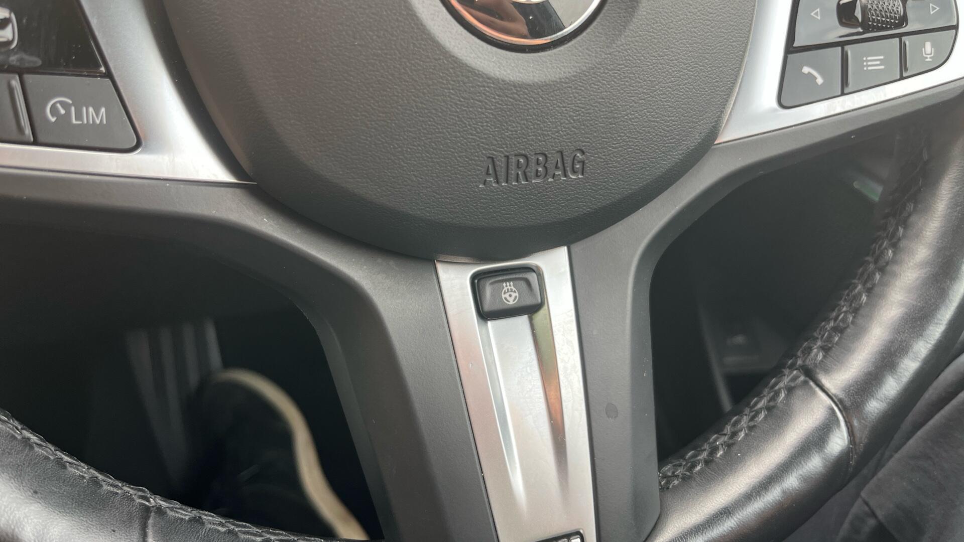 BMW 3 Series view 47
