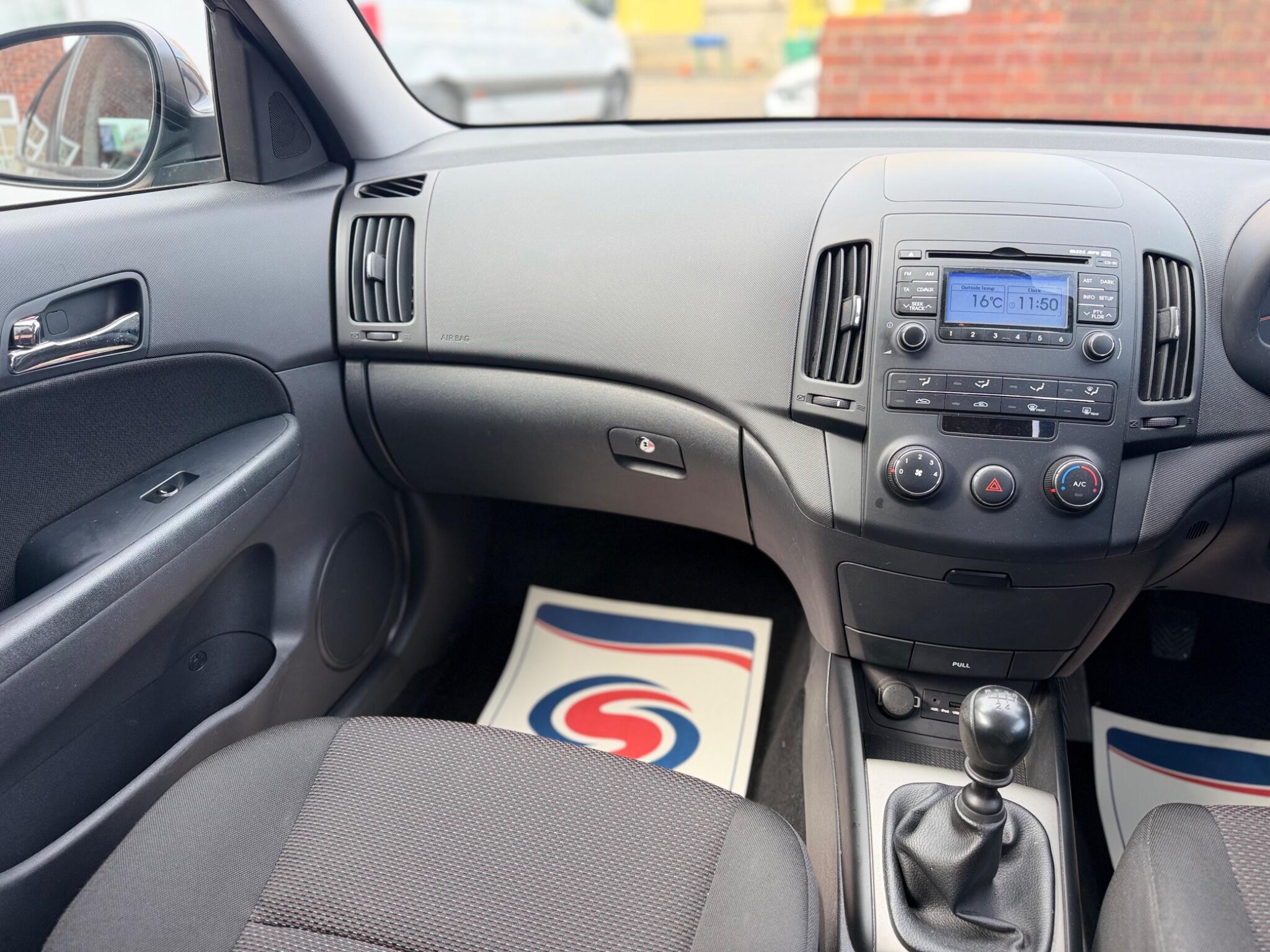 Hyundai I30 view 12