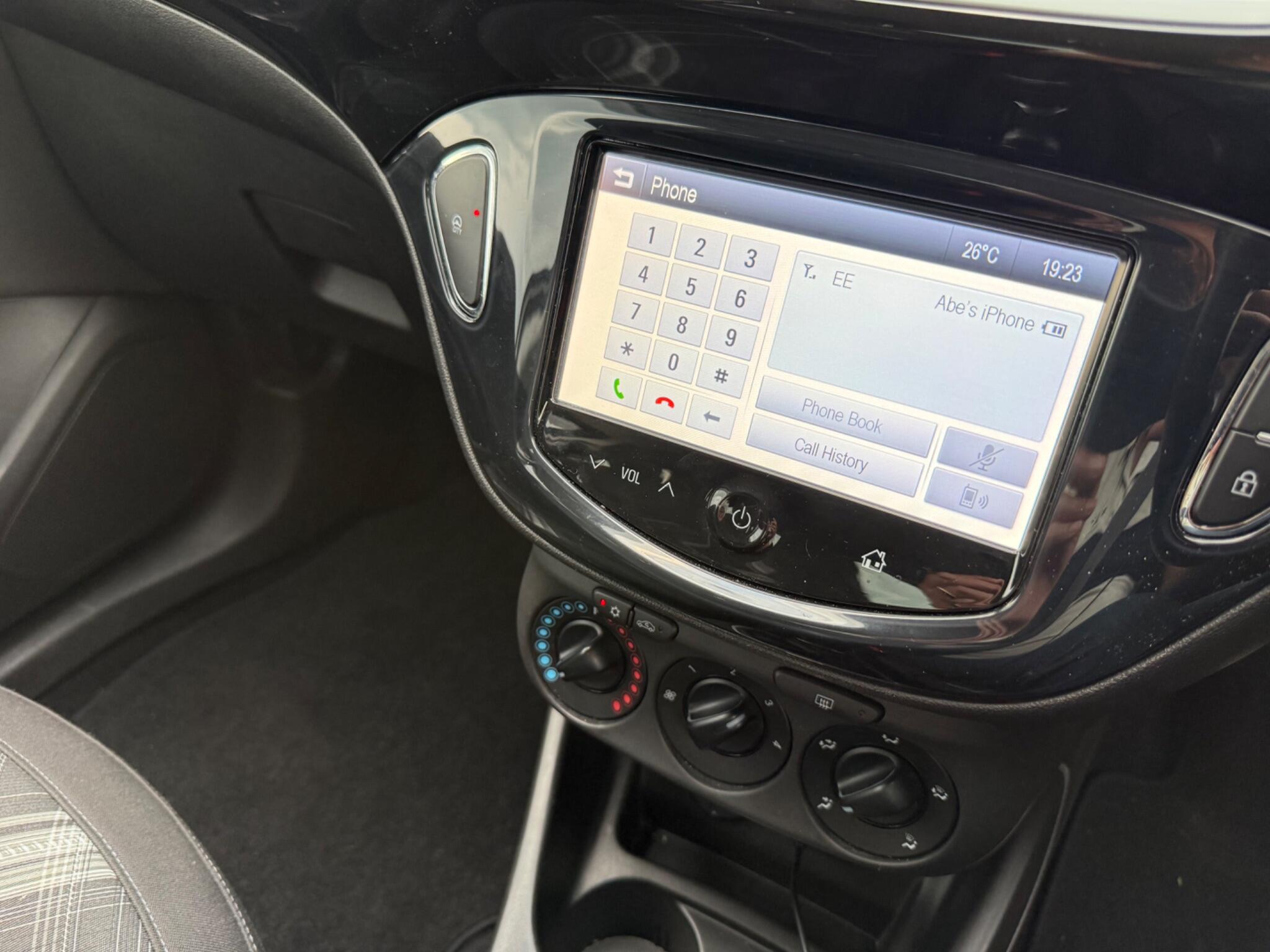 Vauxhall Corsa 1.4i ecoTEC Limited Edition Euro 6 3dr — photo 36 of 96