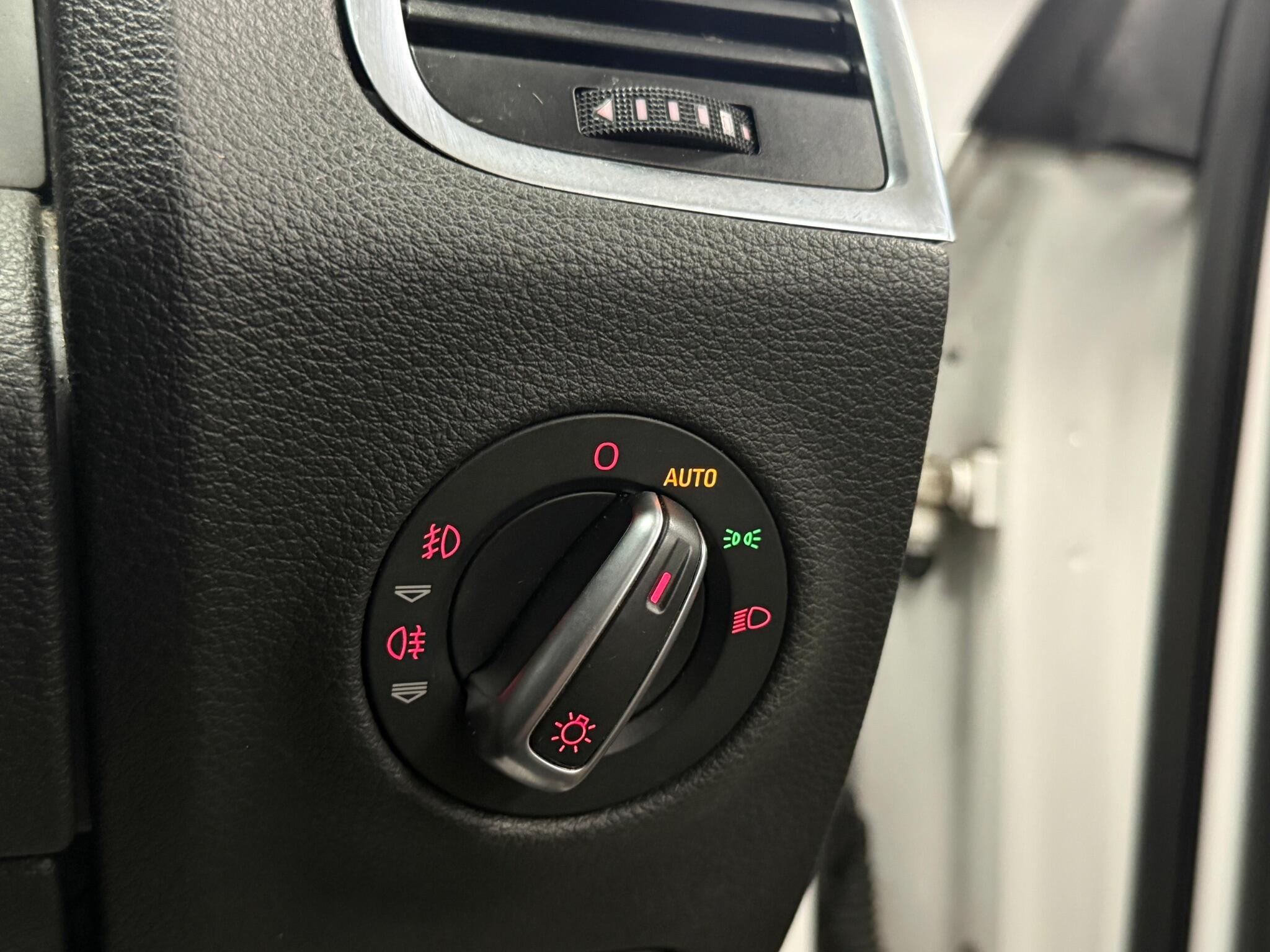 Audi Q7 view 26