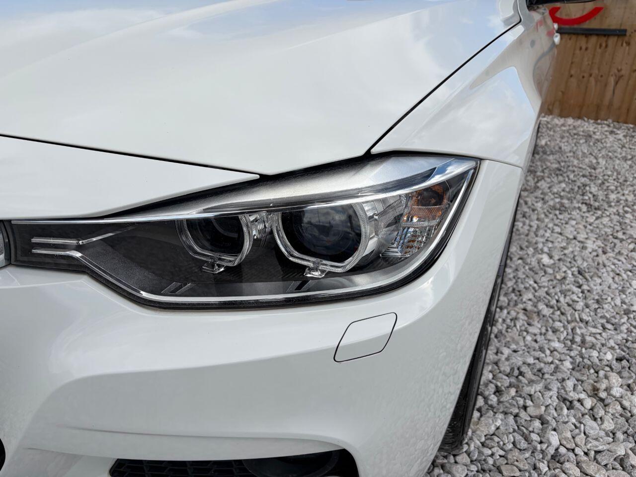 BMW 3 Series view 8