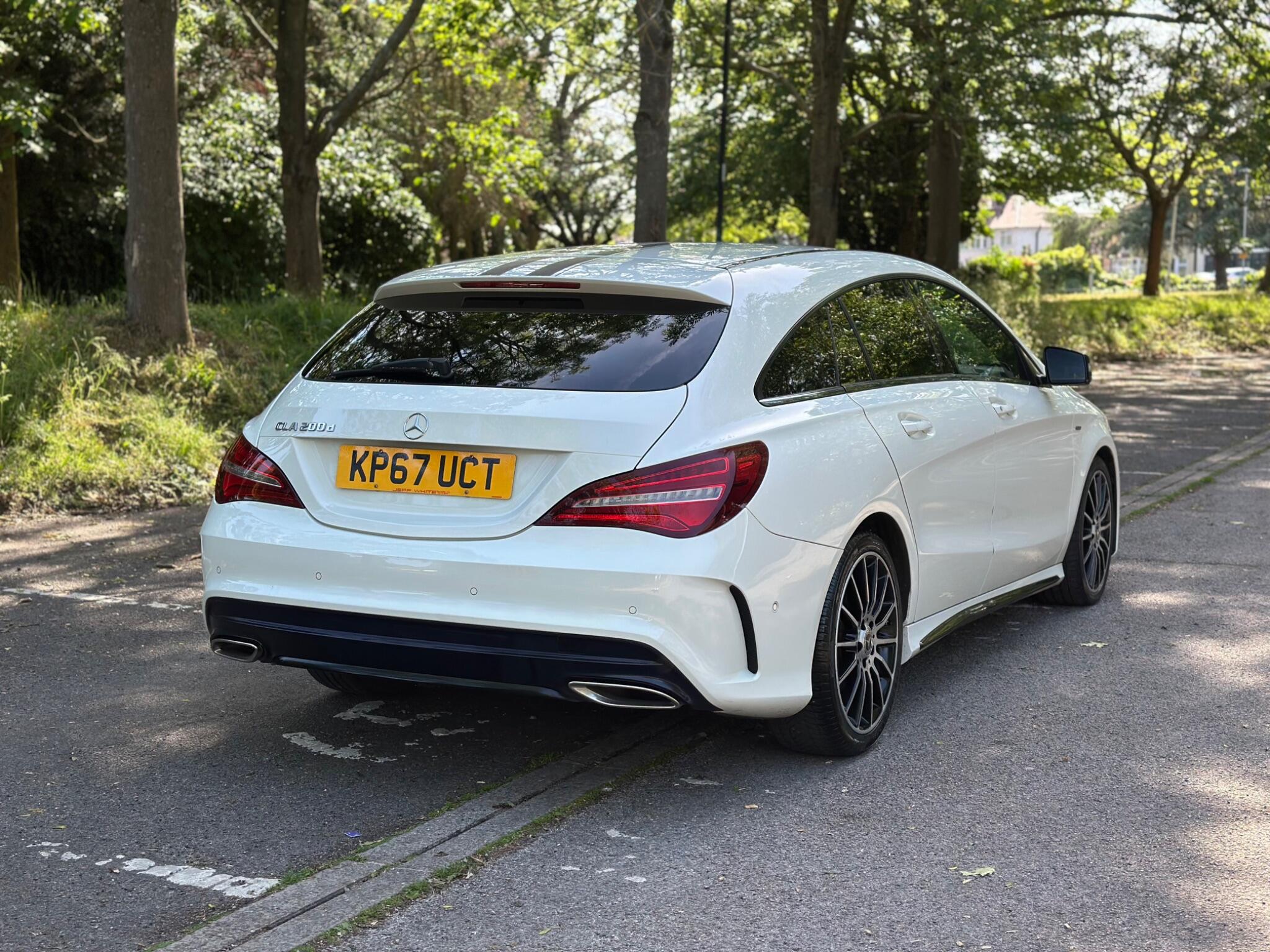 Mercedes-Benz CLA view 5