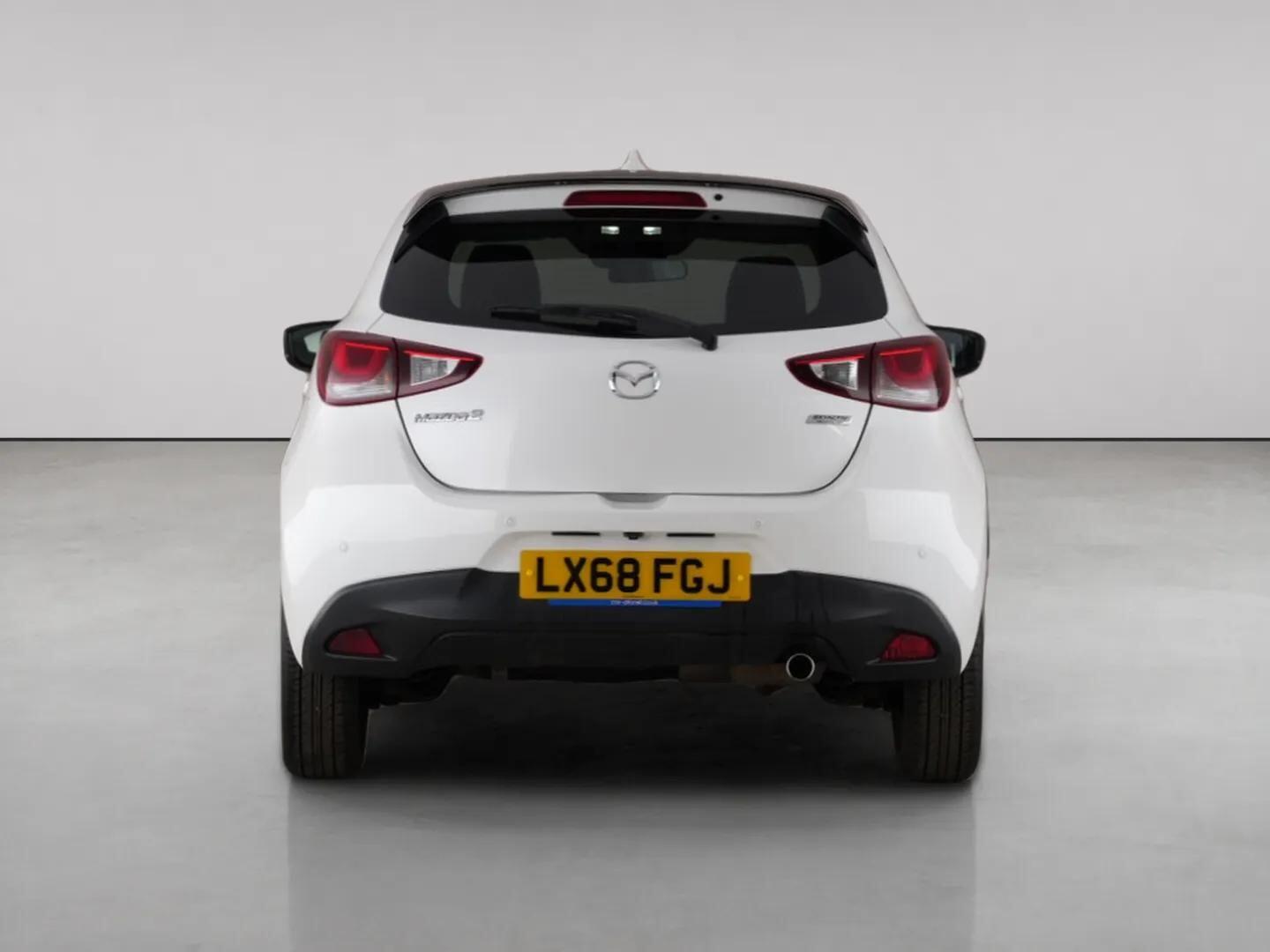 Mazda Mazda2 view 7