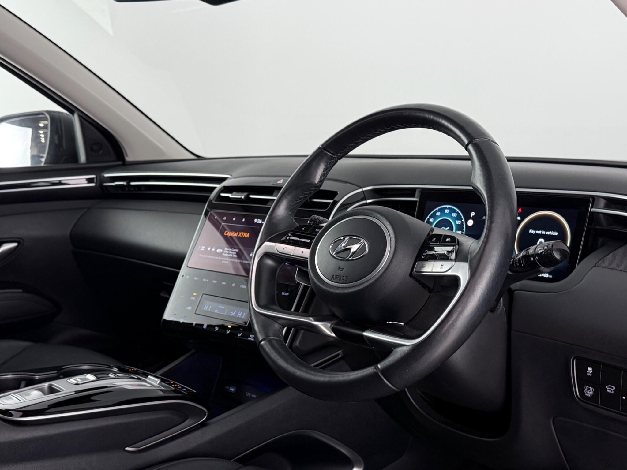 Hyundai Tucson view 3