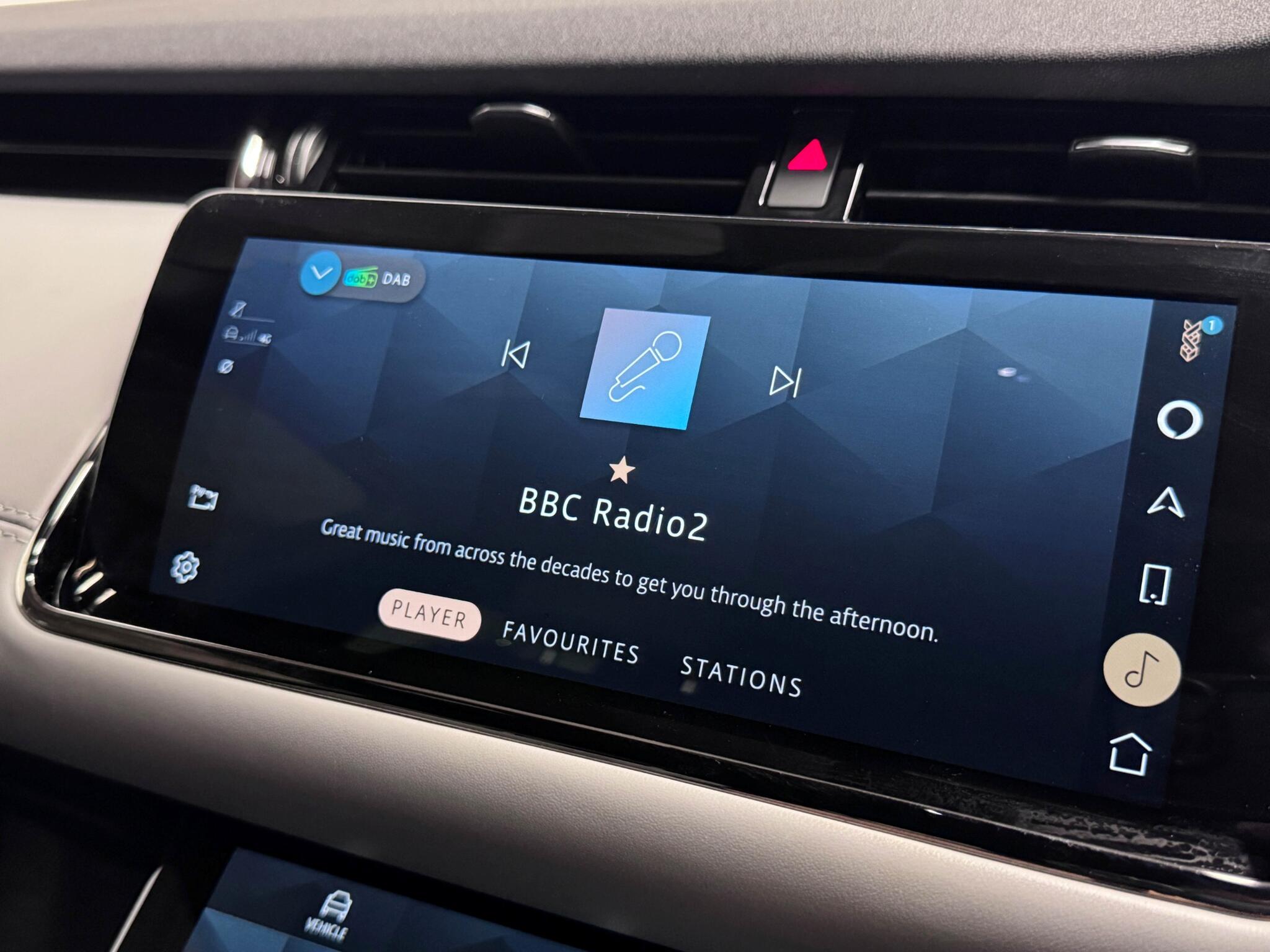 Land Rover Range Rover Evoque view 52
