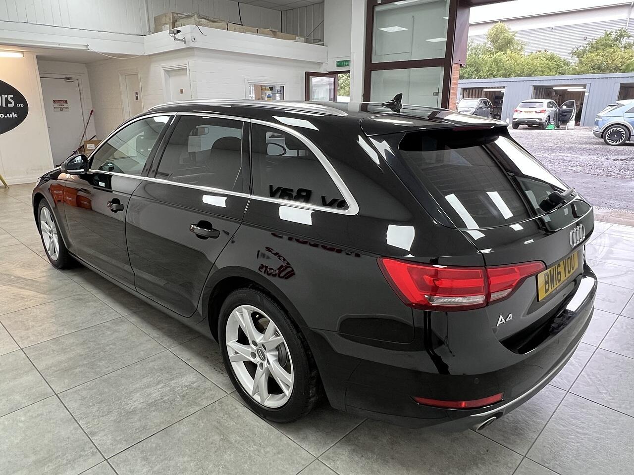 Audi A4 view 5