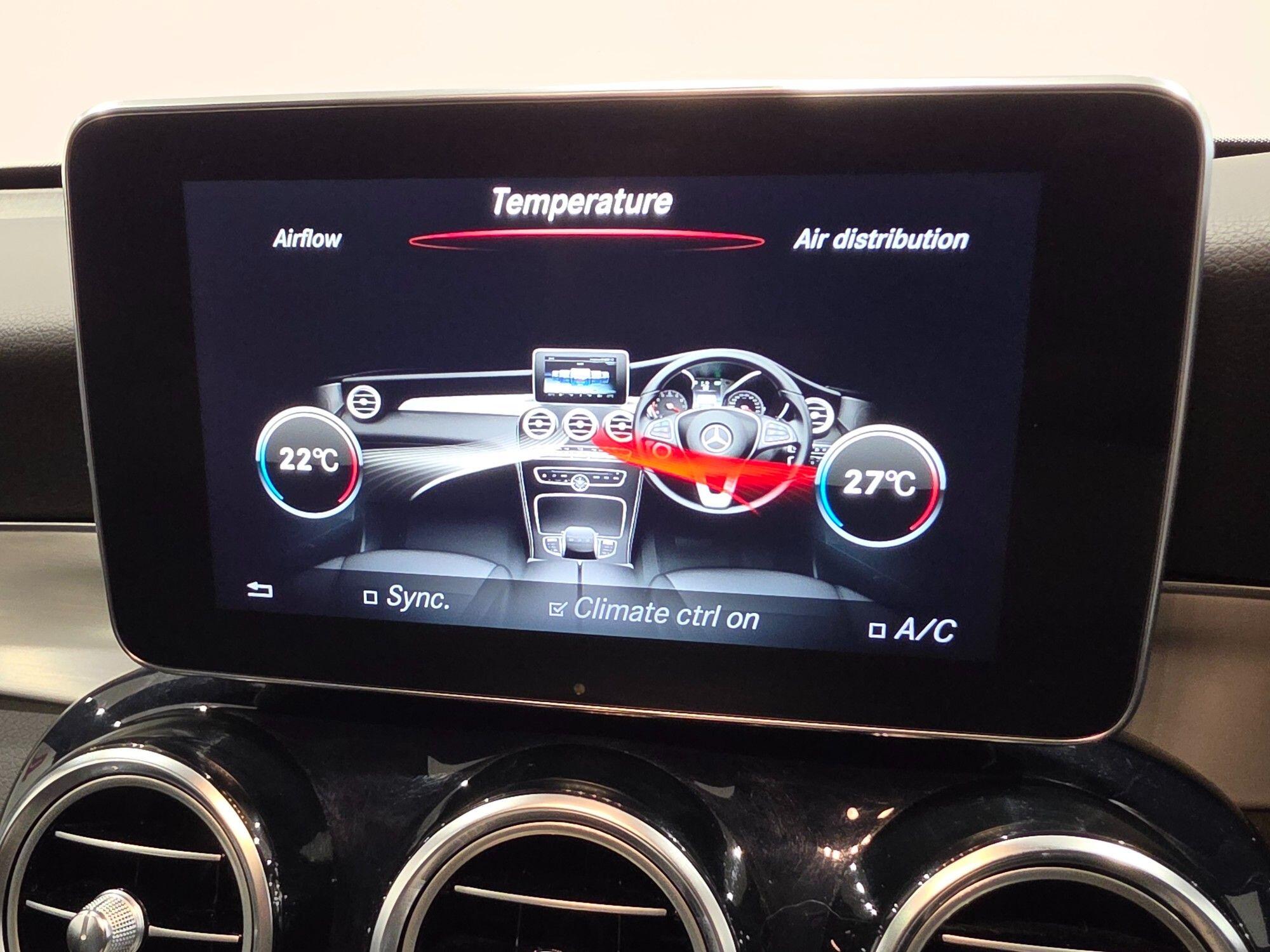 Mercedes-Benz GLC view 104