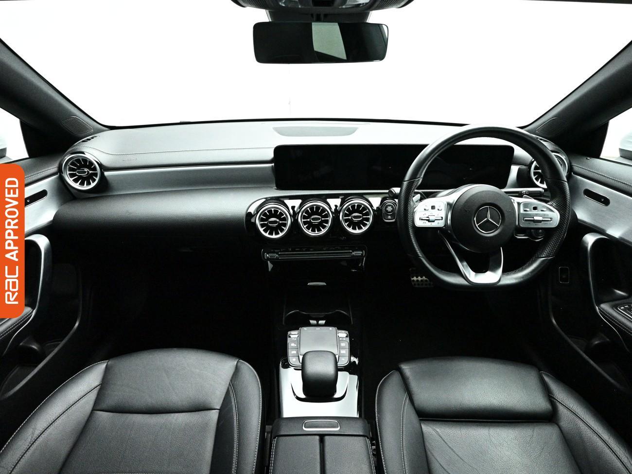 Mercedes-Benz Cla view 2