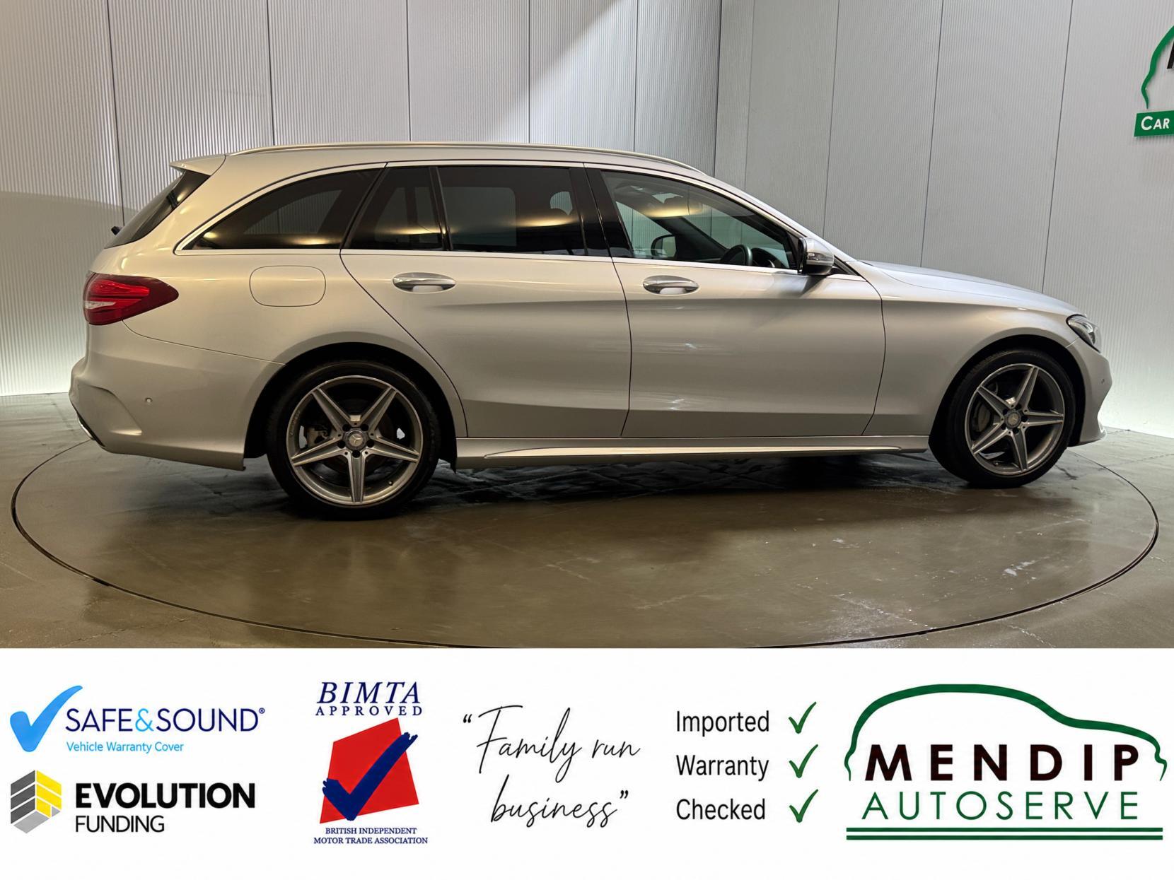 Mercedes-Benz C-Class view 32