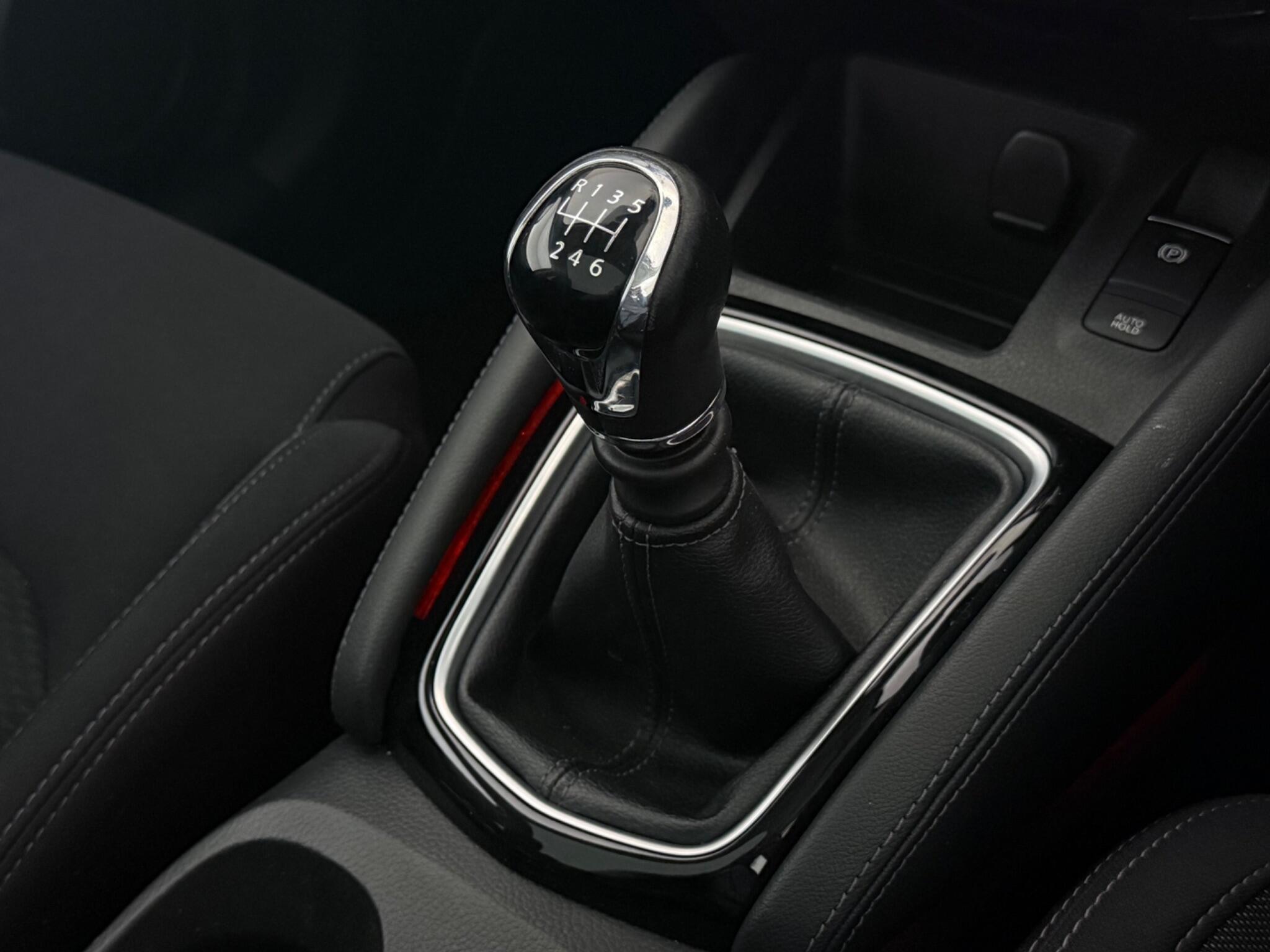 Nissan Qashqai view 22