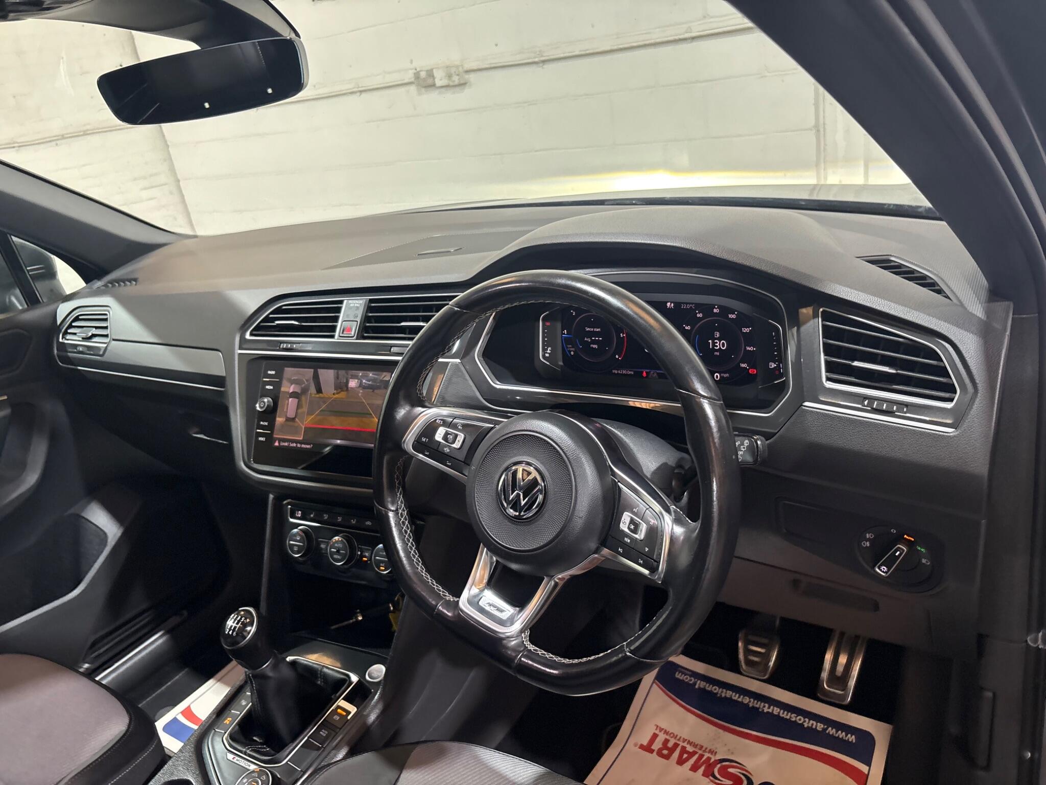 Volkswagen Tiguan view 18