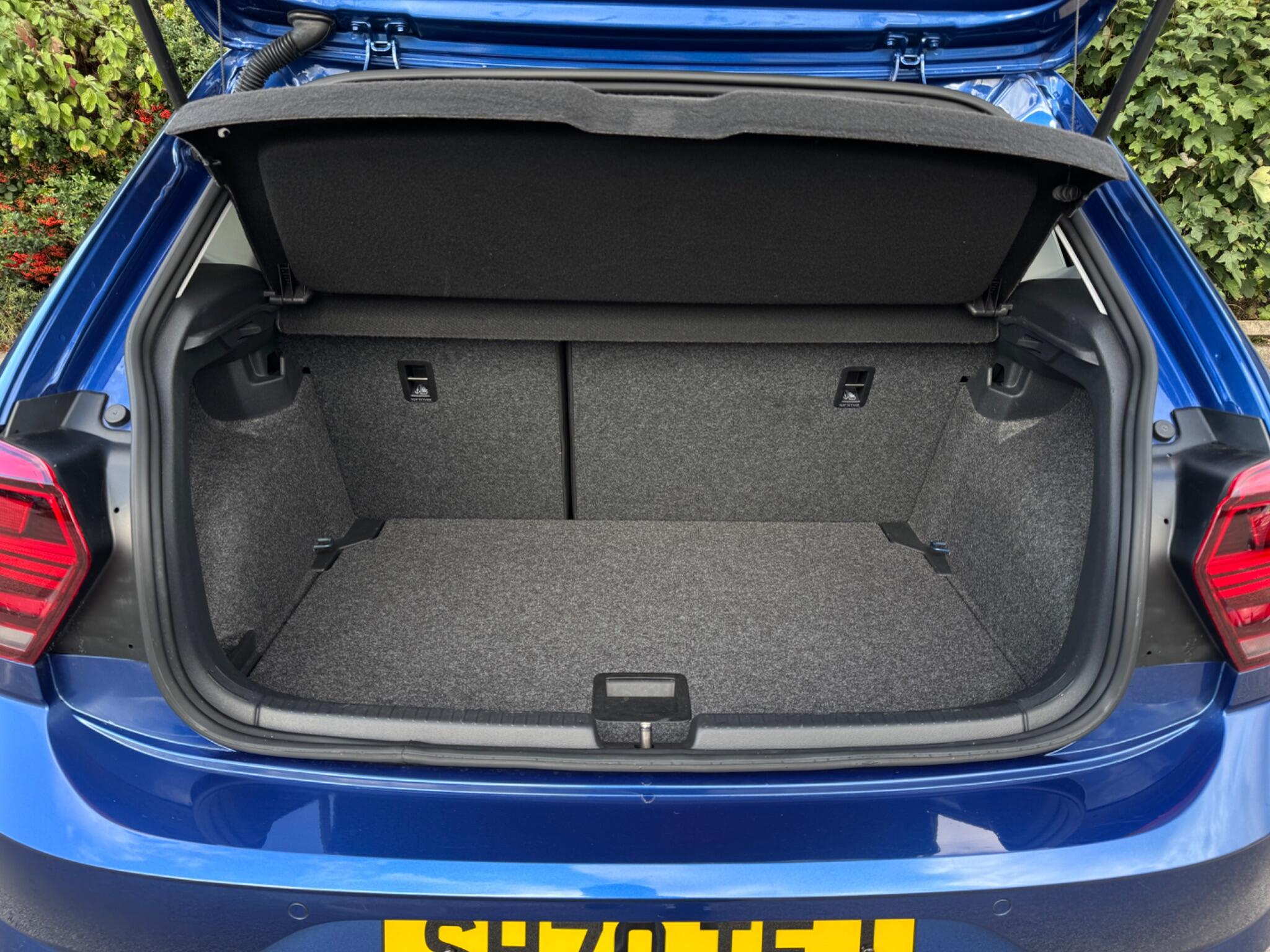 Volkswagen Polo view 46