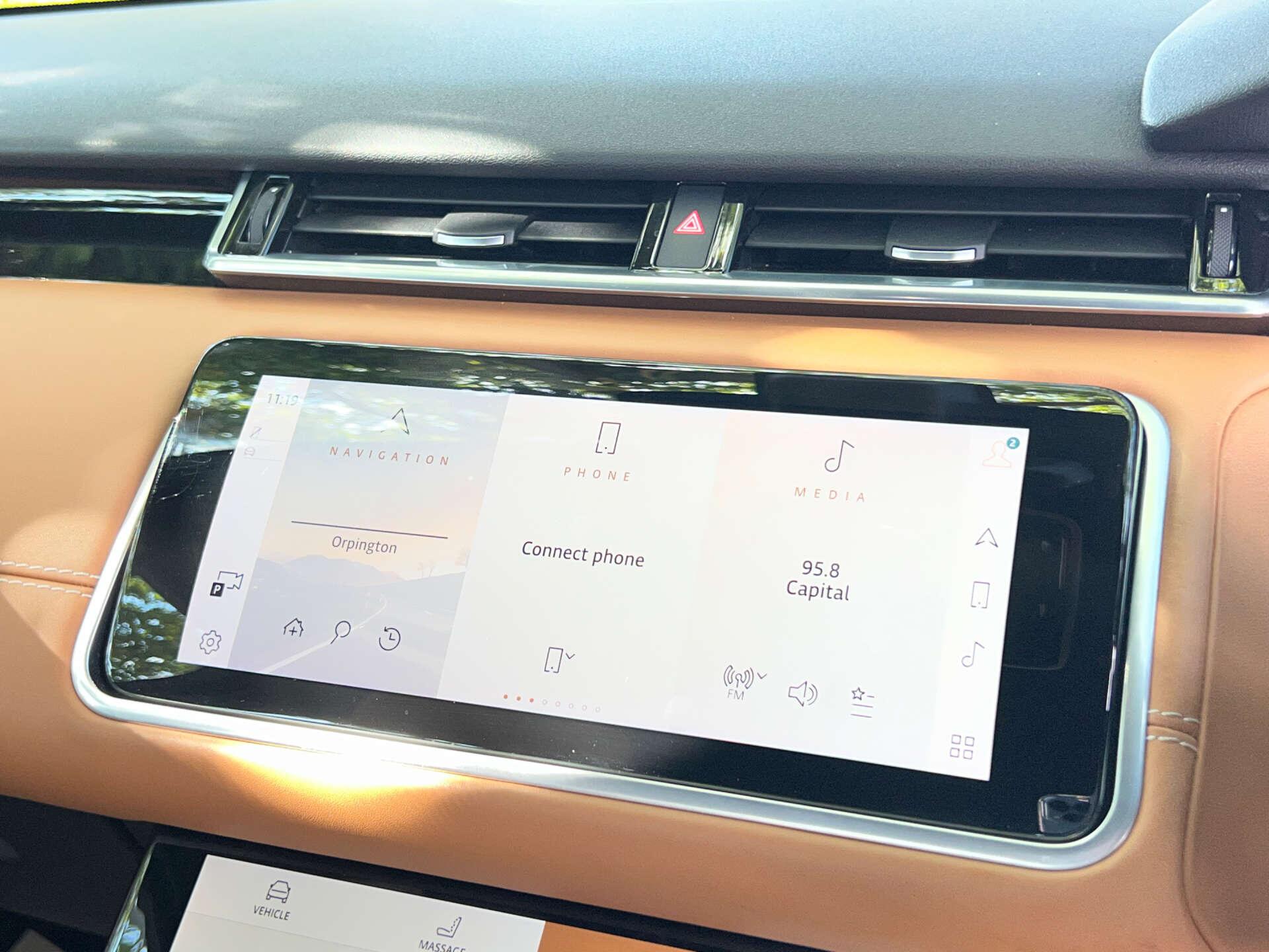 Land Rover Range Rover Velar view 48