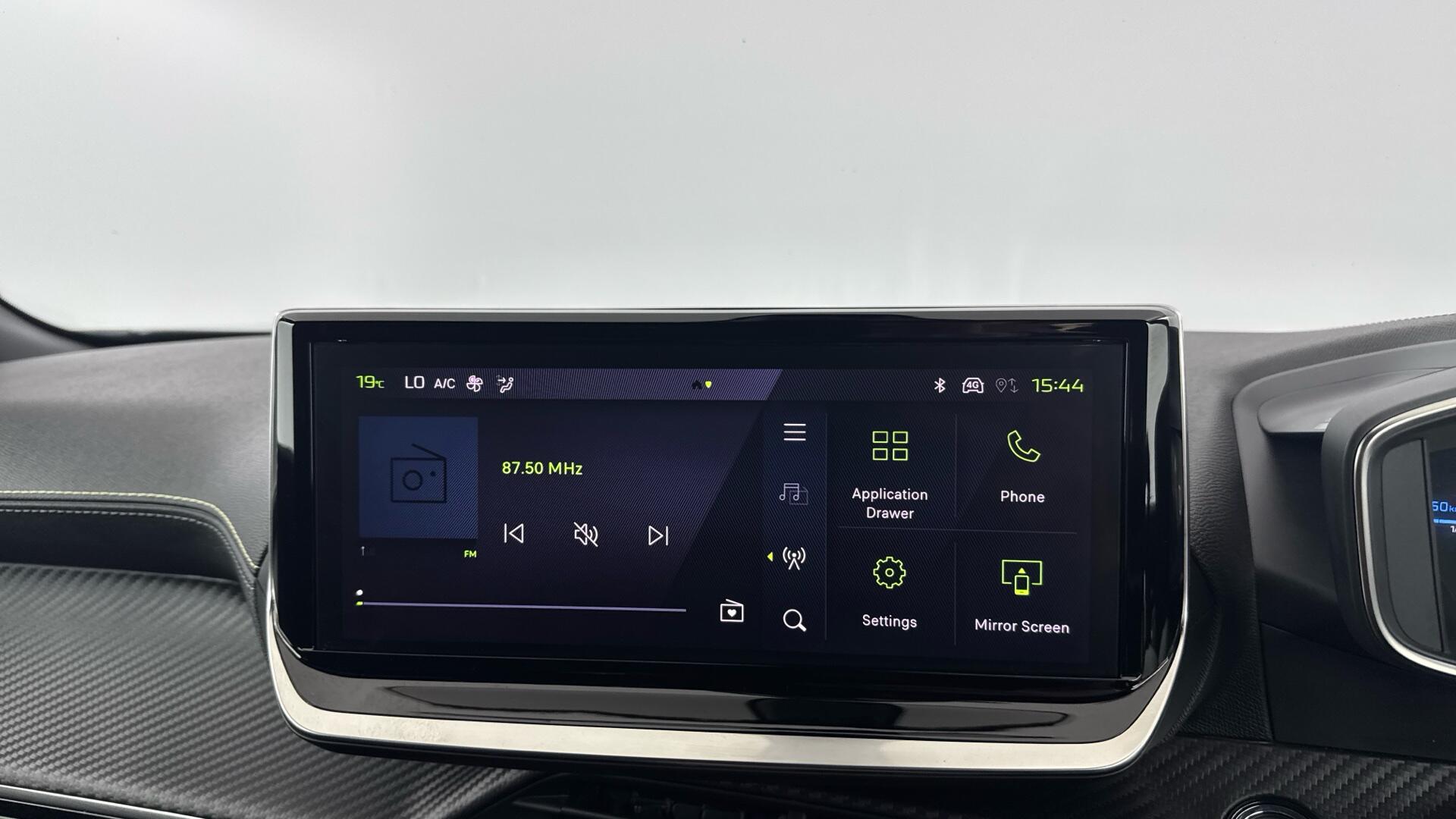 Peugeot 2008 view 27