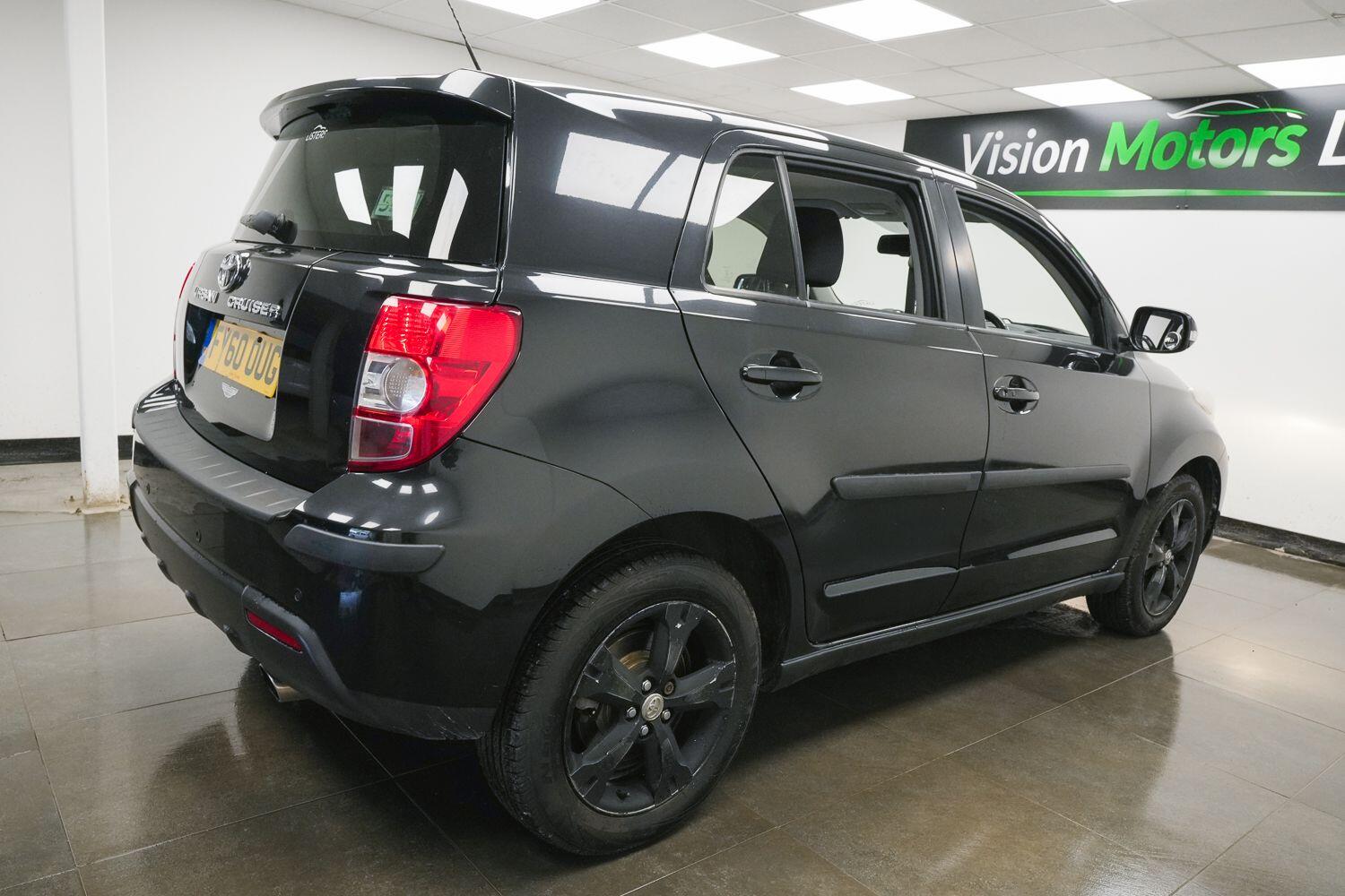 Toyota Urban Cruiser view 4