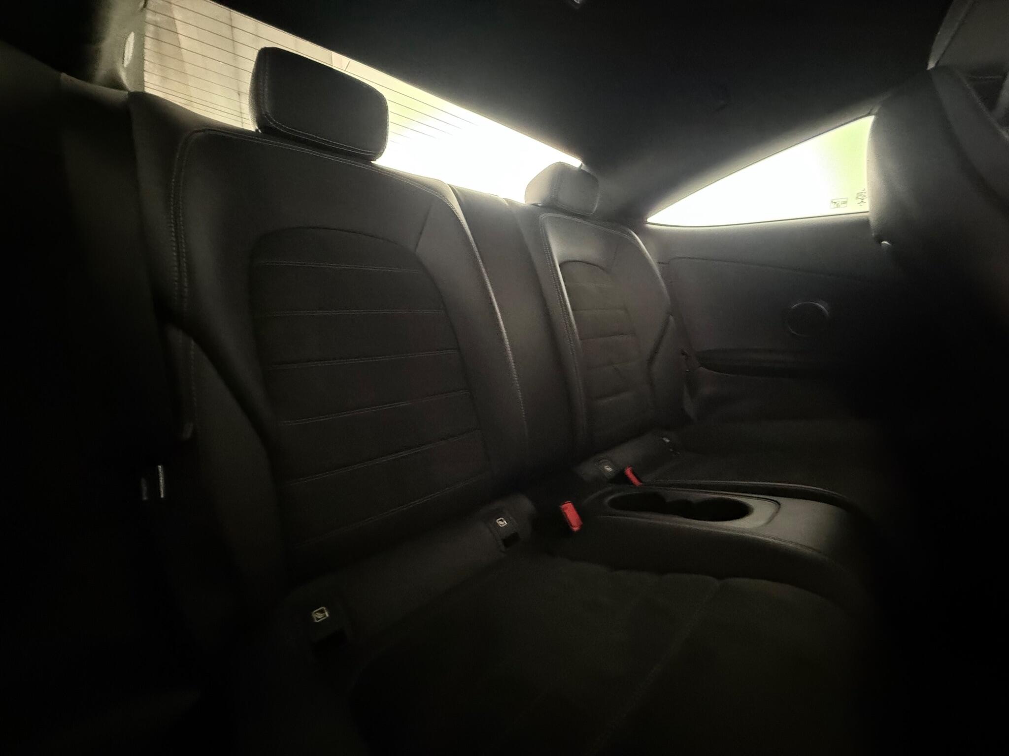 Mercedes-Benz C-Class view 30