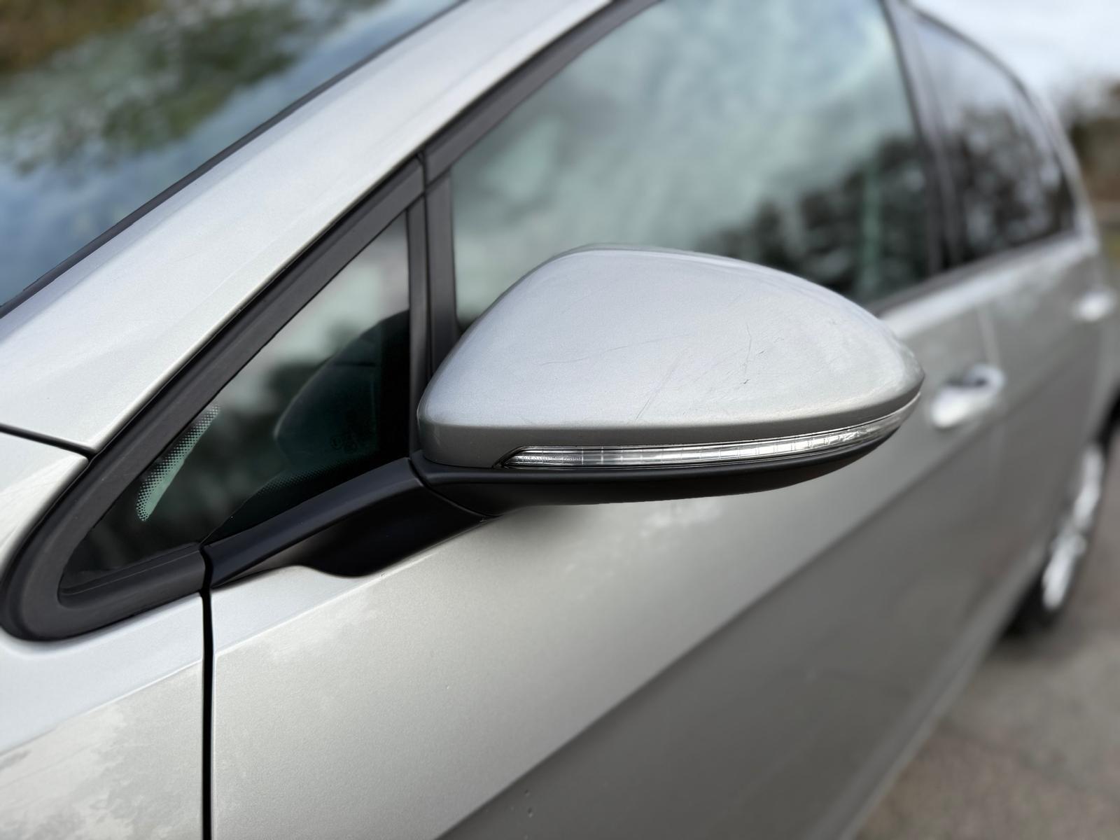 Volkswagen Golf view 49