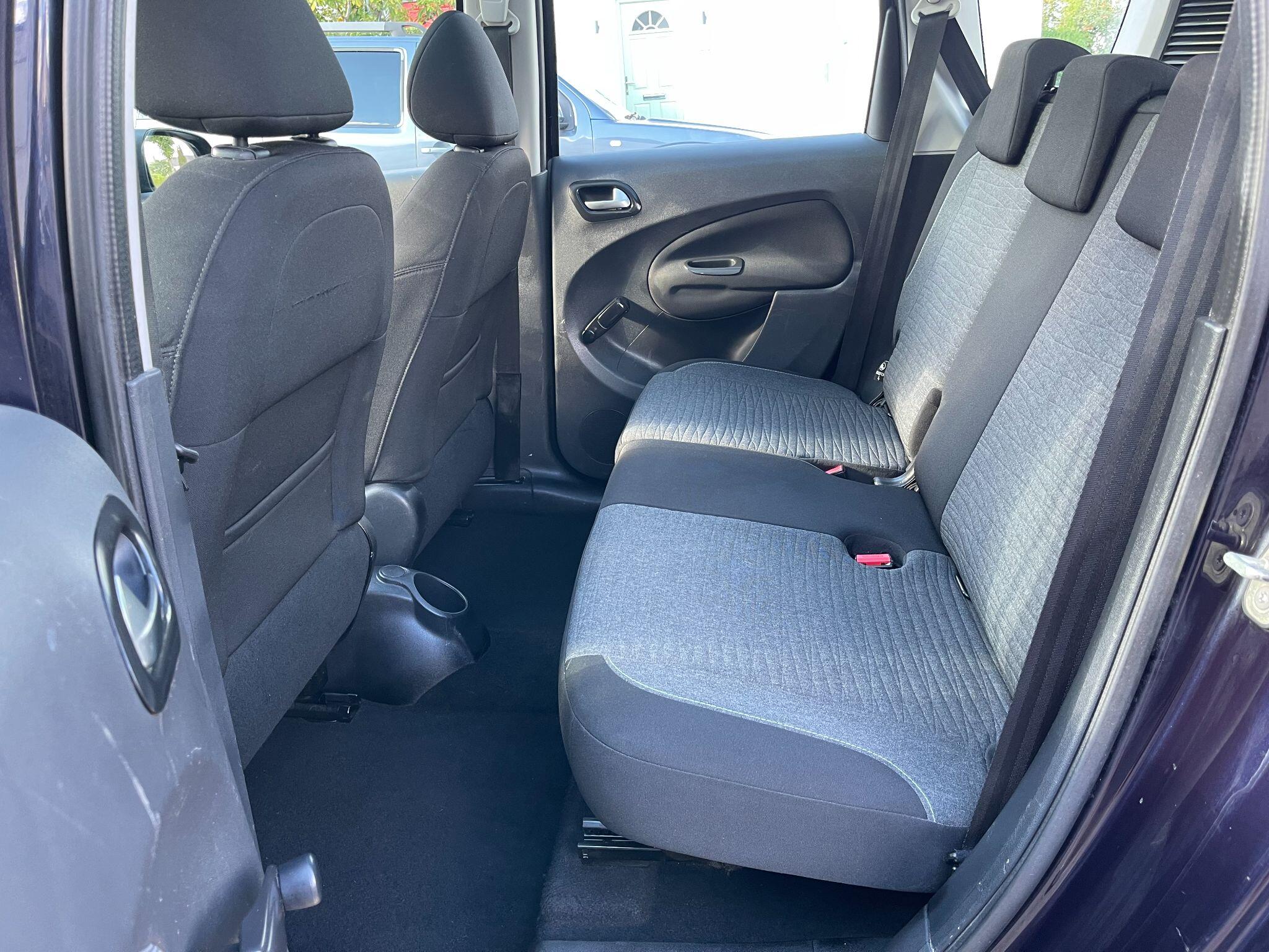 Citroen C3 Picasso view 30