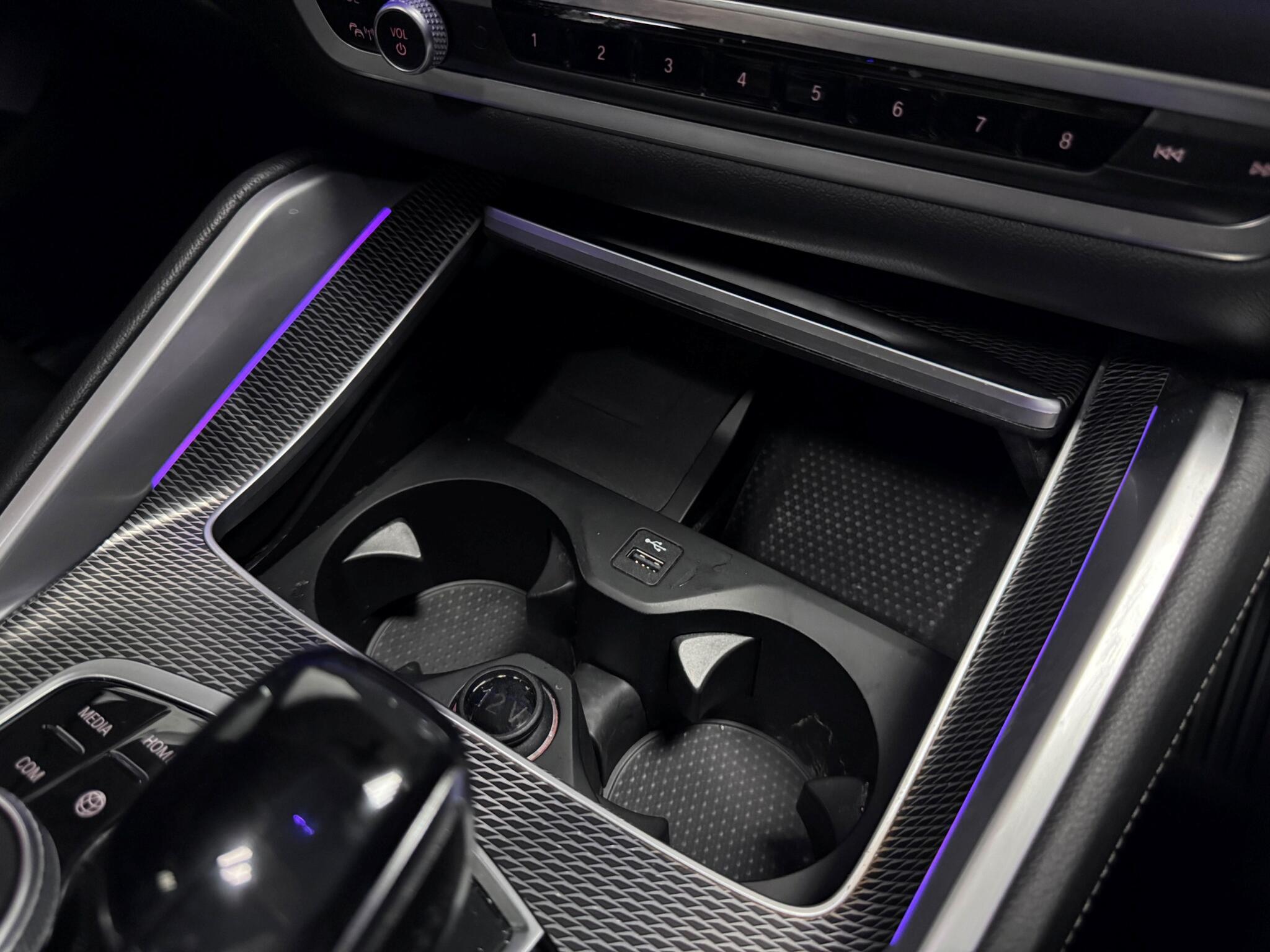 BMW X6 view 39