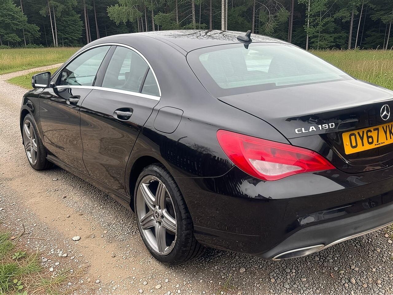 Mercedes-Benz Cla view 30
