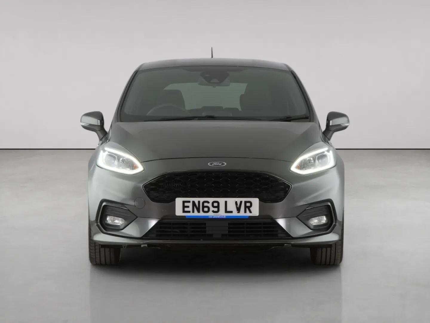 Ford Fiesta view 5