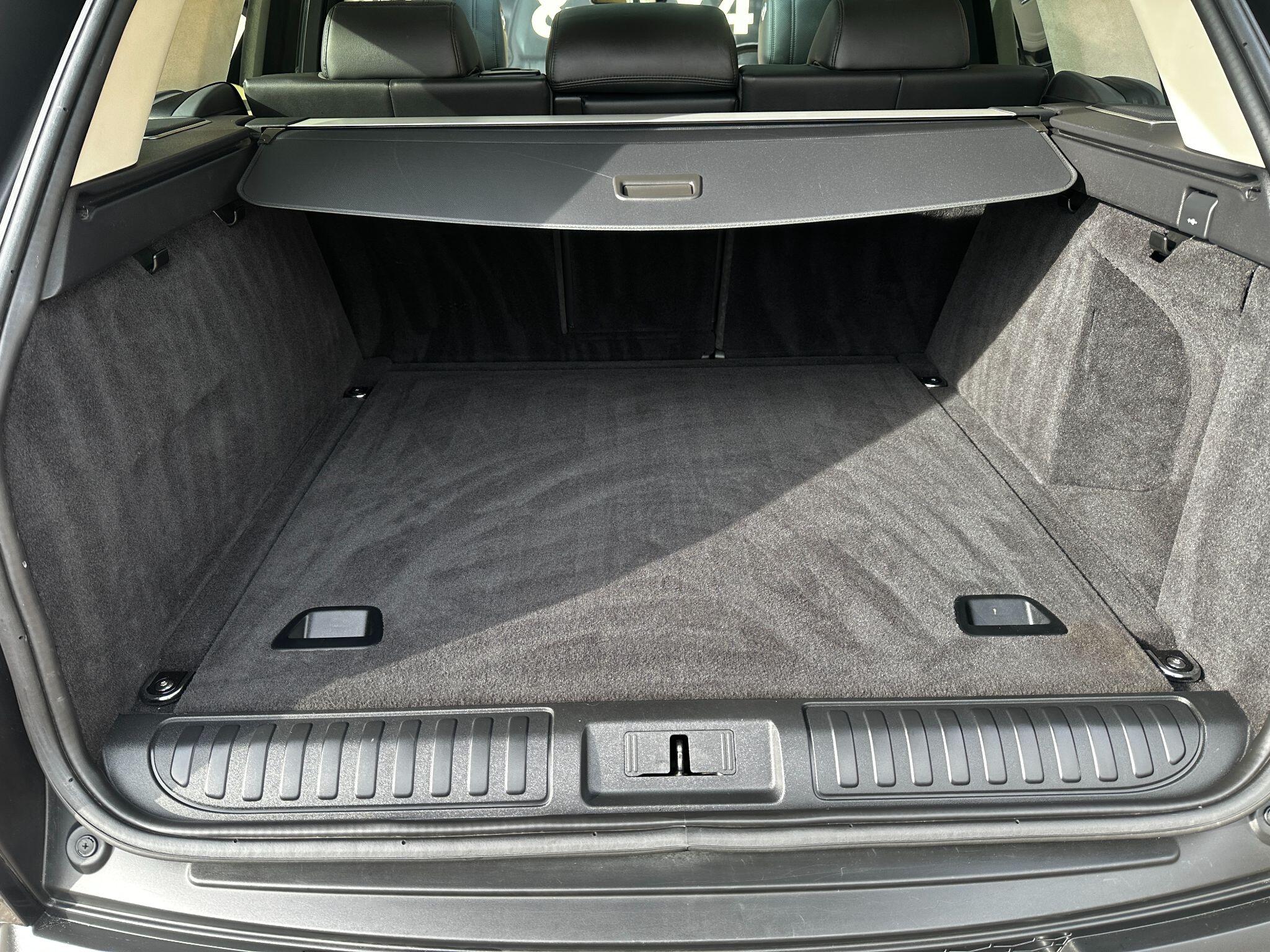 Land Rover Range Rover Sport view 41