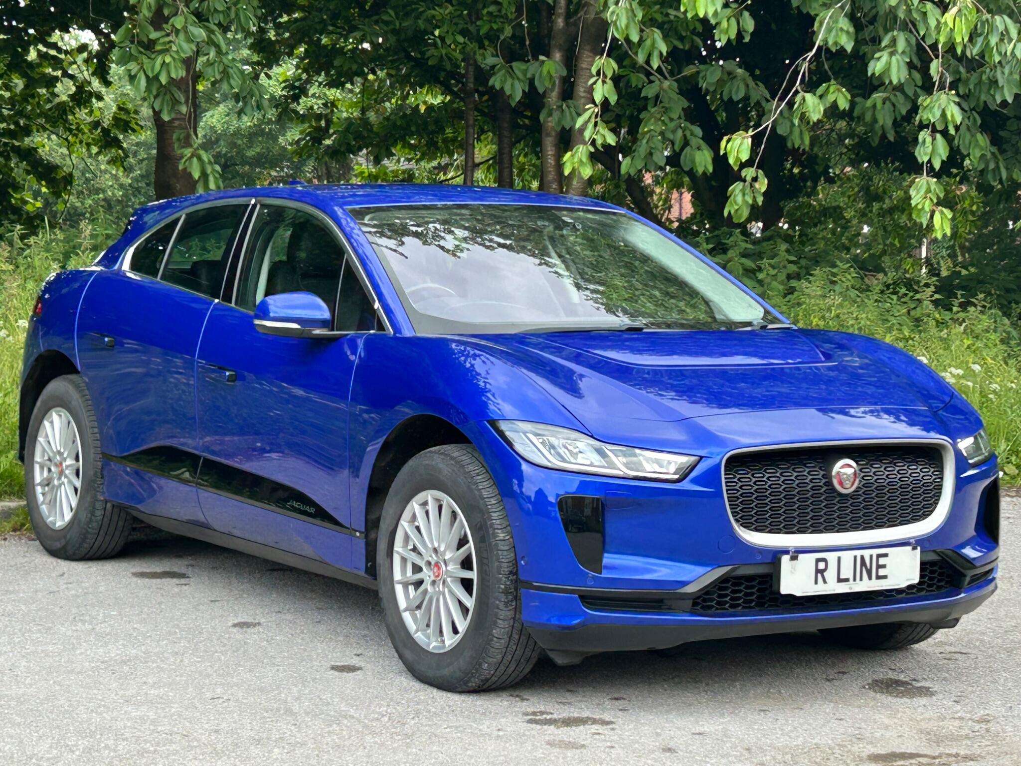 Jaguar I-Pace view 4