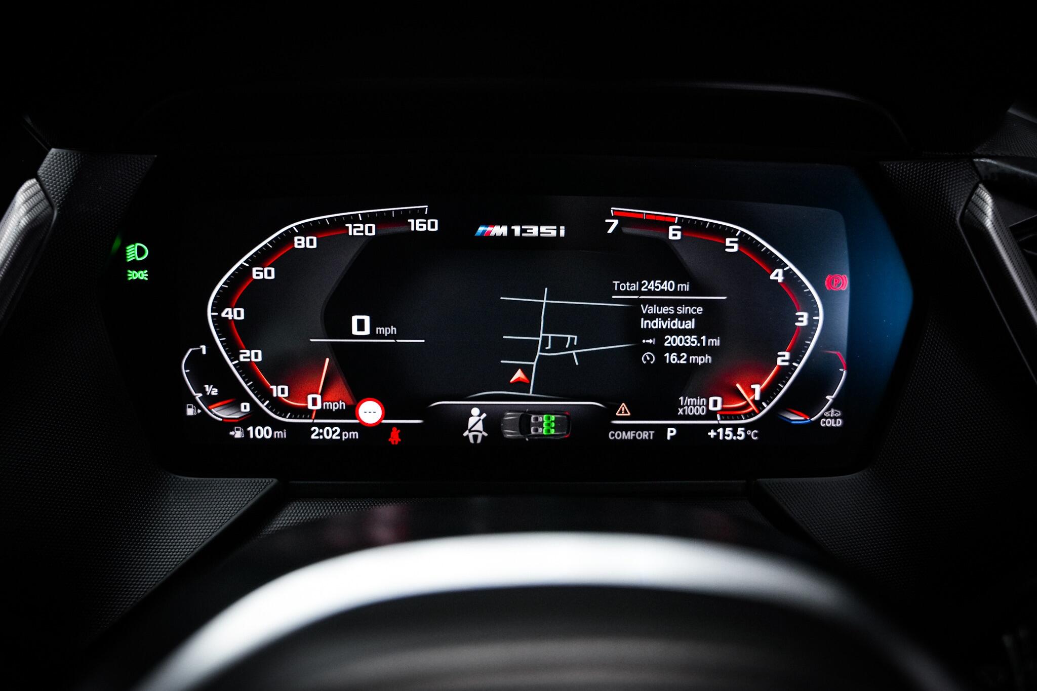BMW 1 Series view 20