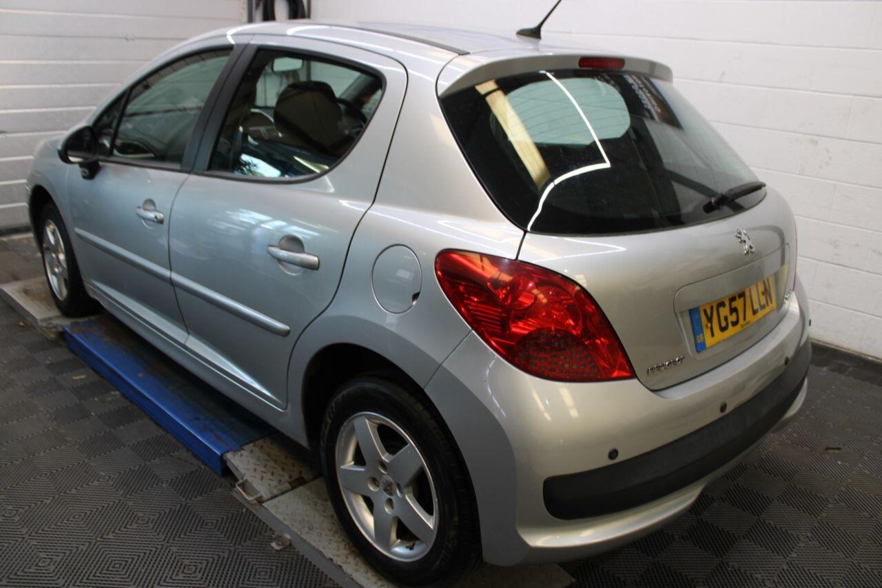 Peugeot 207 view 24