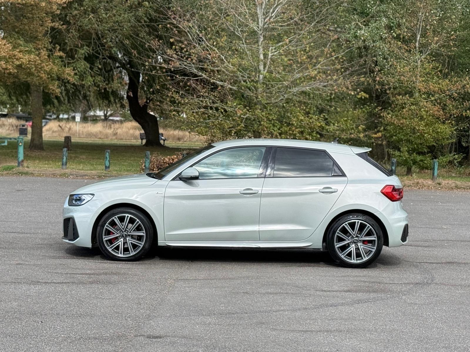 Audi A1 view 10