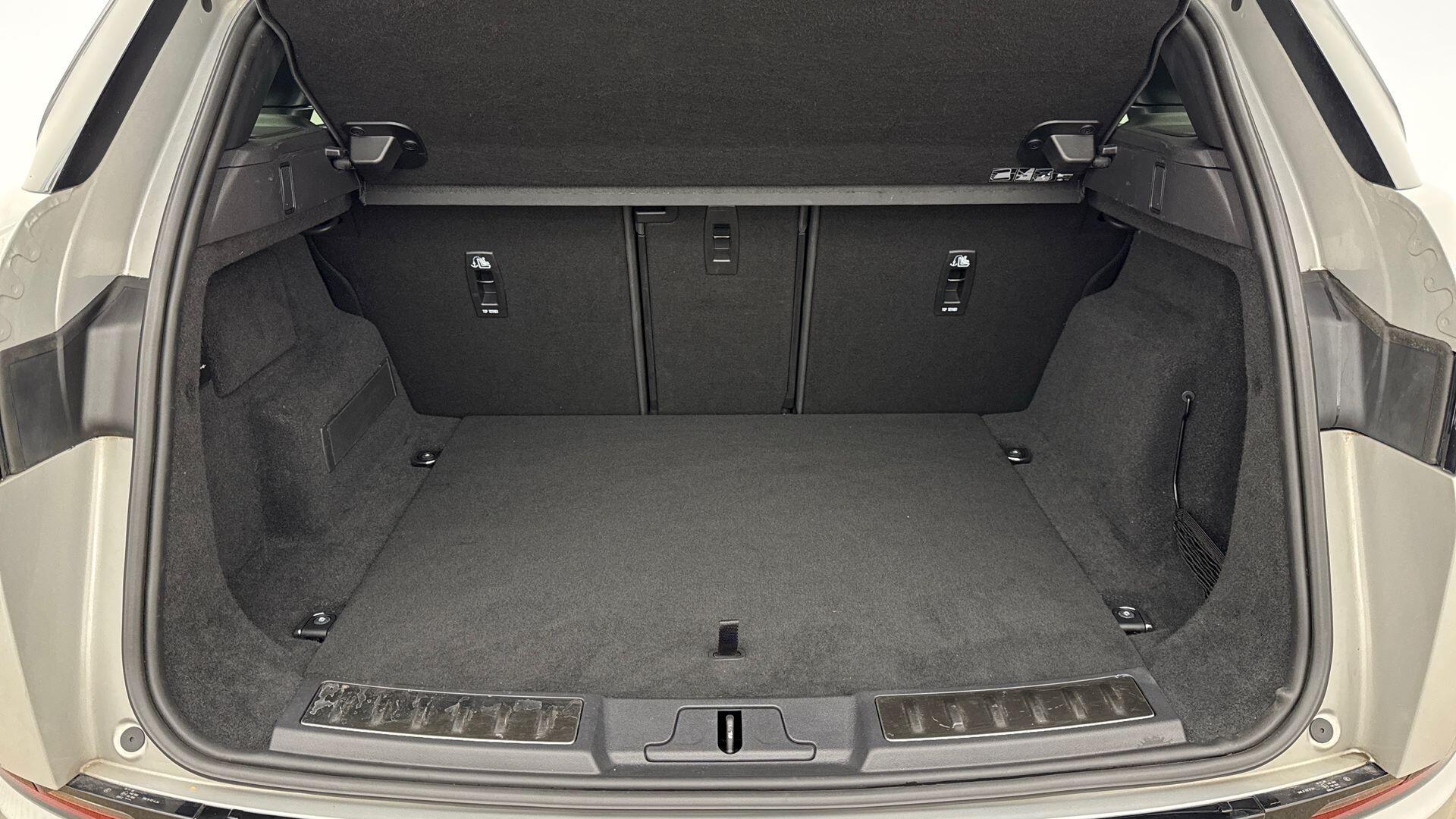 Land Rover Range Rover Evoque view 10