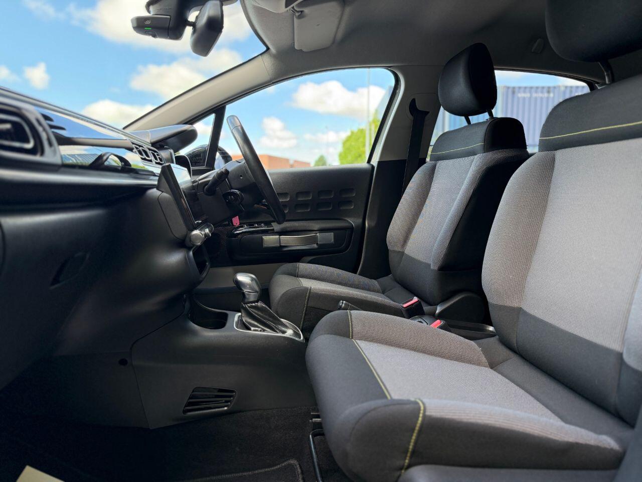 Citroen C3 view 12
