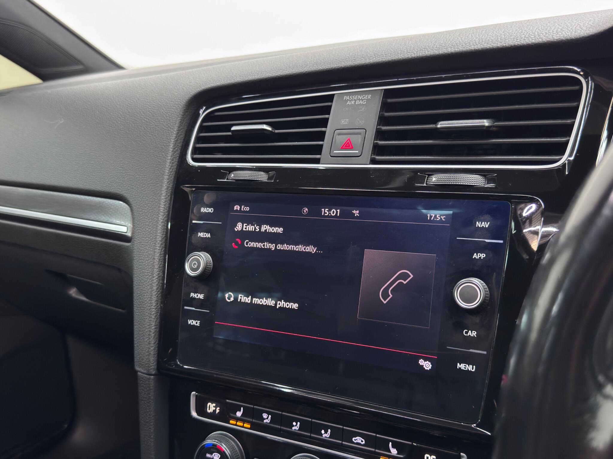 Volkswagen Golf view 33