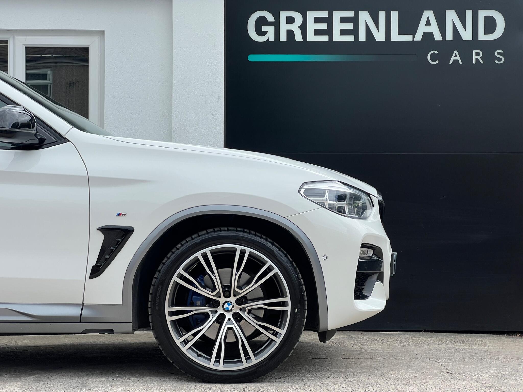 BMW X4 view 7