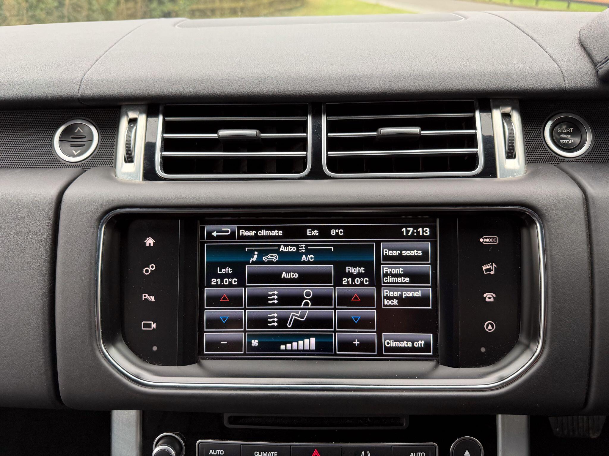 Land Rover Range Rover view 21