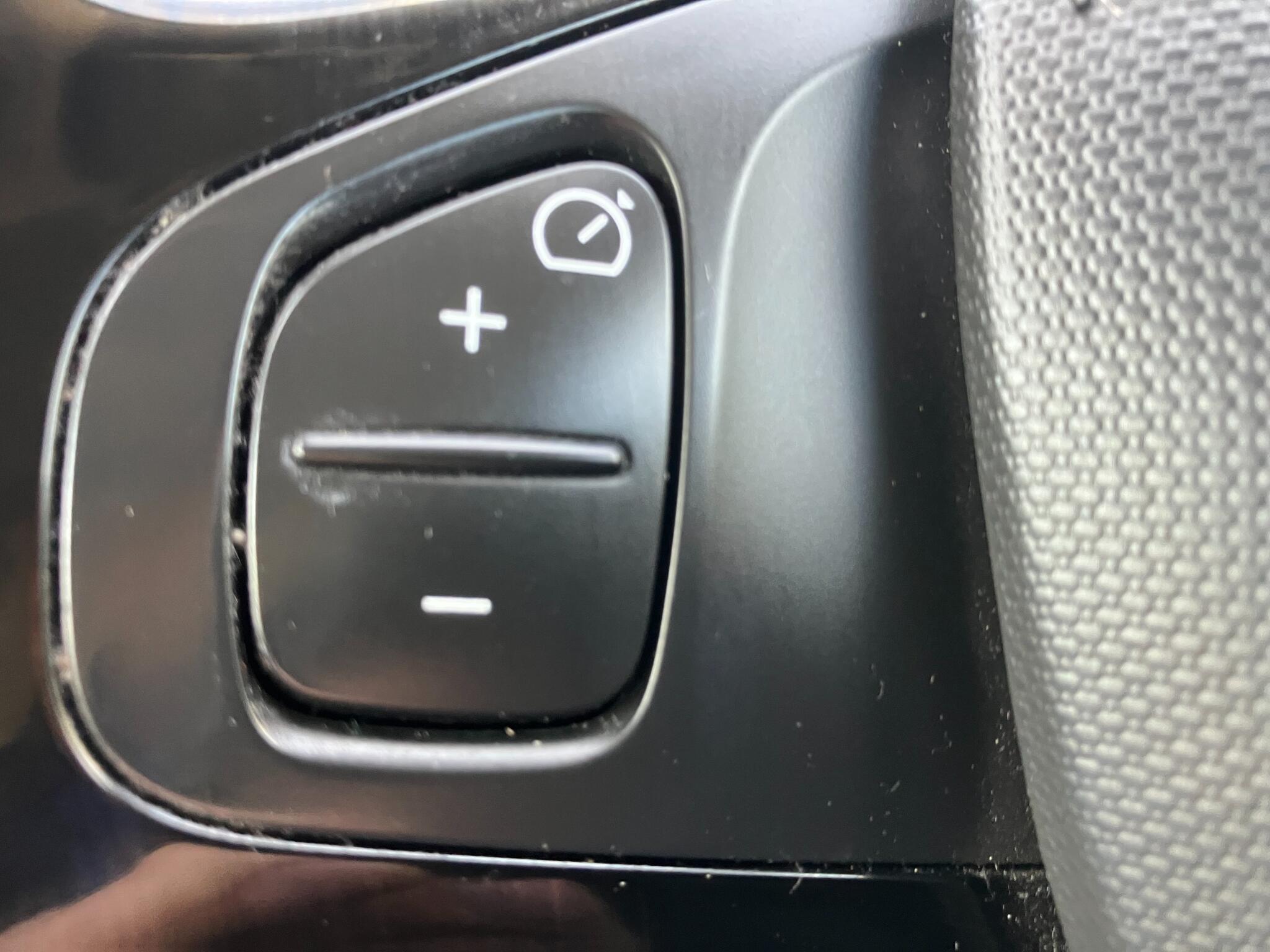 Renault Captur view 15