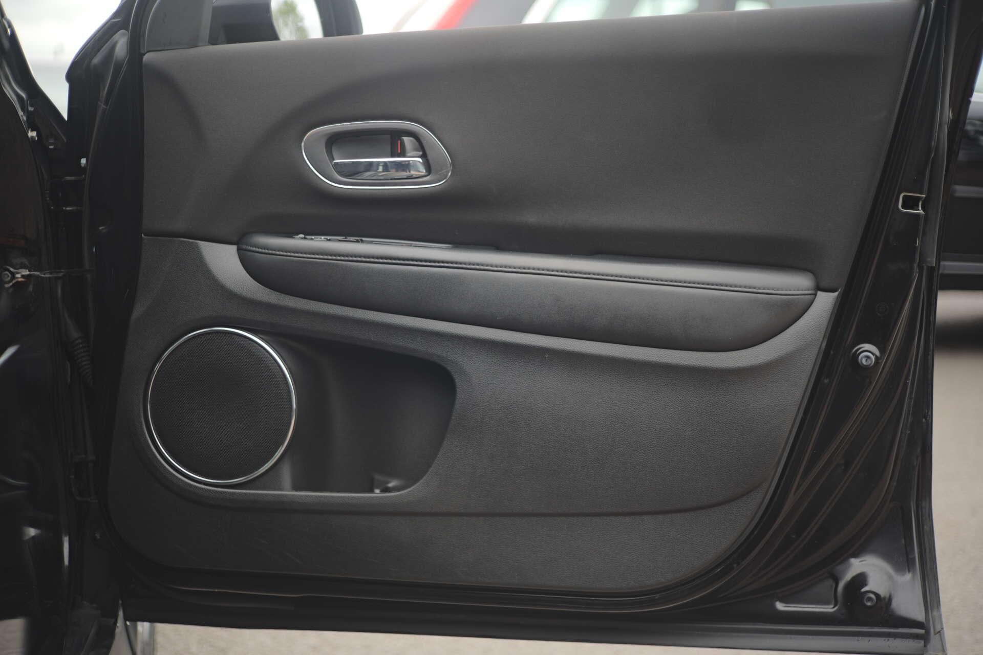 Honda HR-V view 35