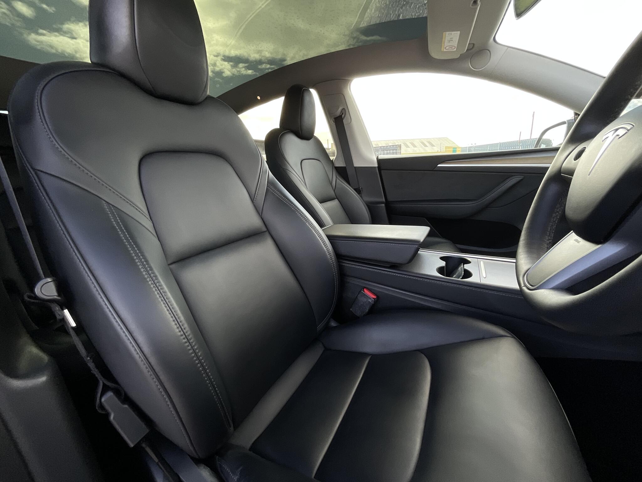Tesla Model Y view 9