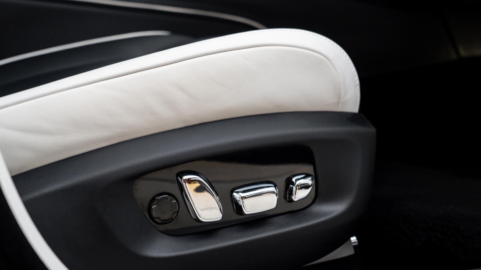 Rolls-Royce Ghost view 33