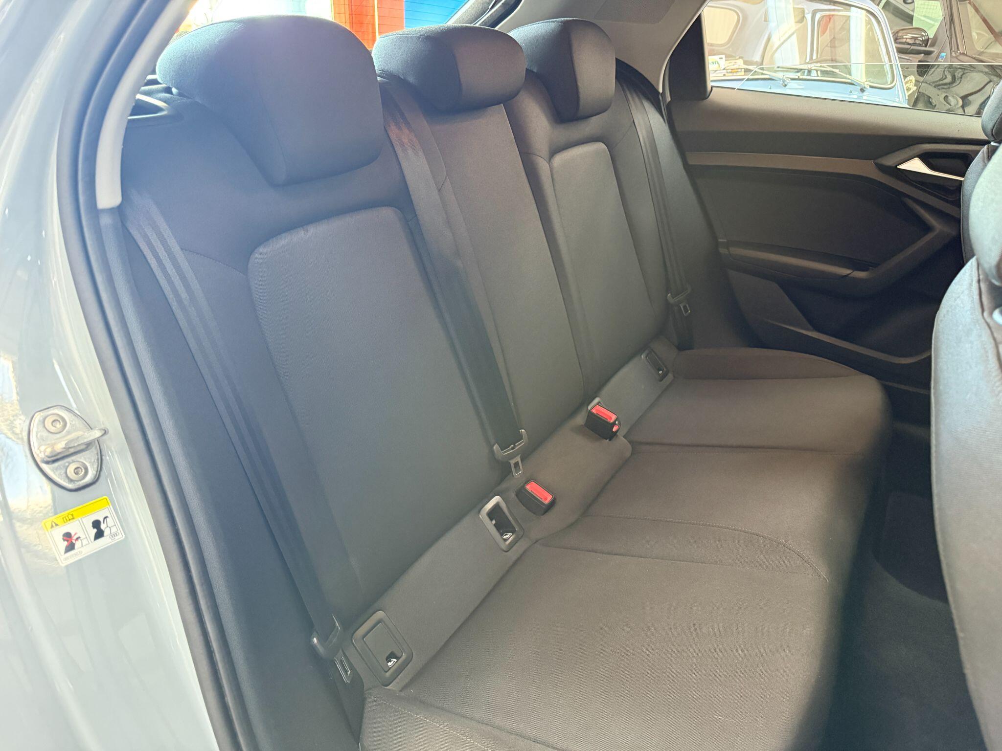 Audi A1 view 12