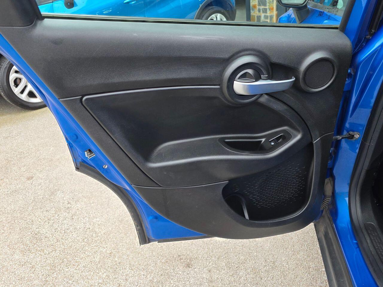 Fiat 500x view 34