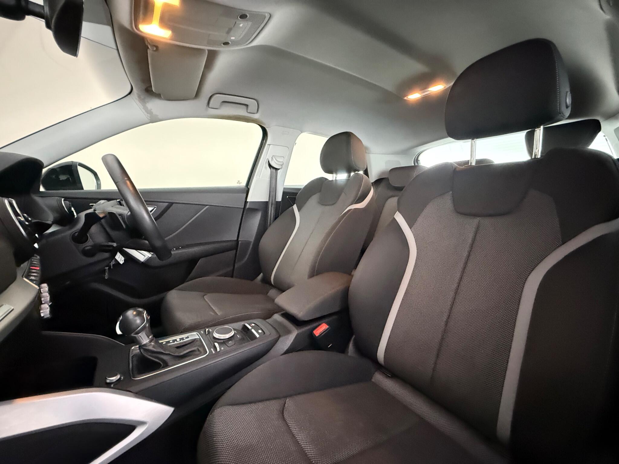 Audi Q2 view 27