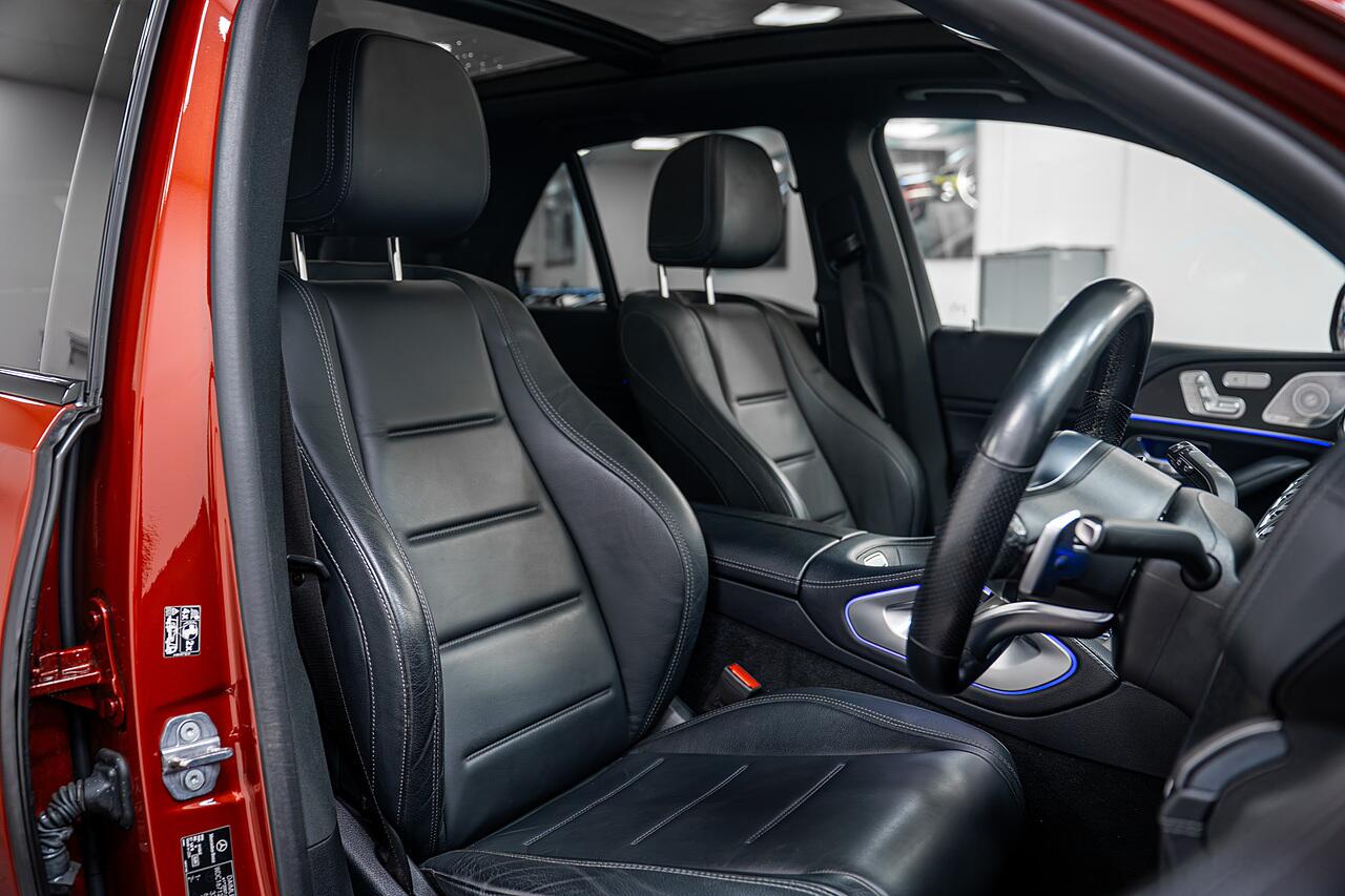Mercedes-Benz Gle view 3