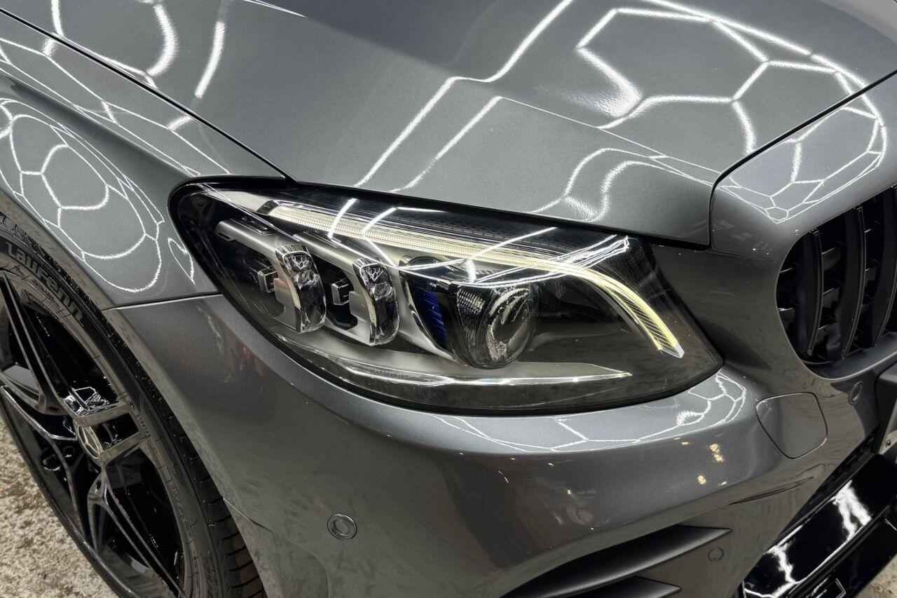 Mercedes-Benz C-Class view 8