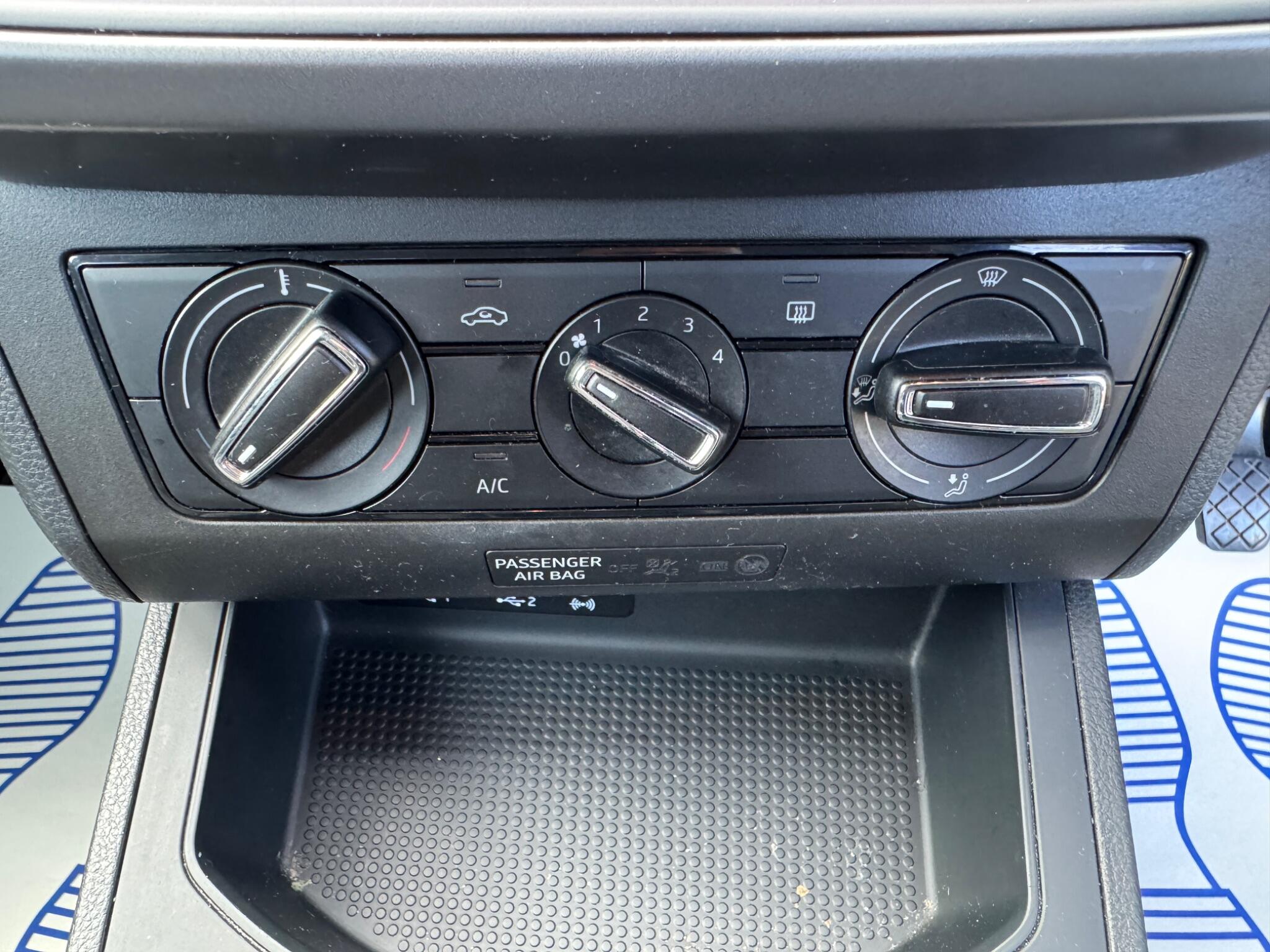 Seat Ibiza view 36