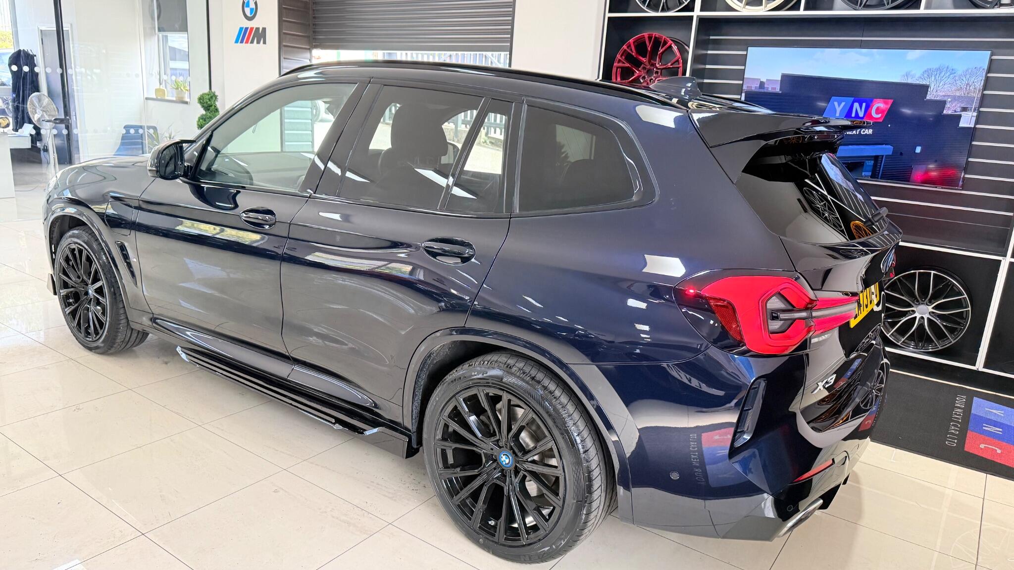 BMW X3 view 42