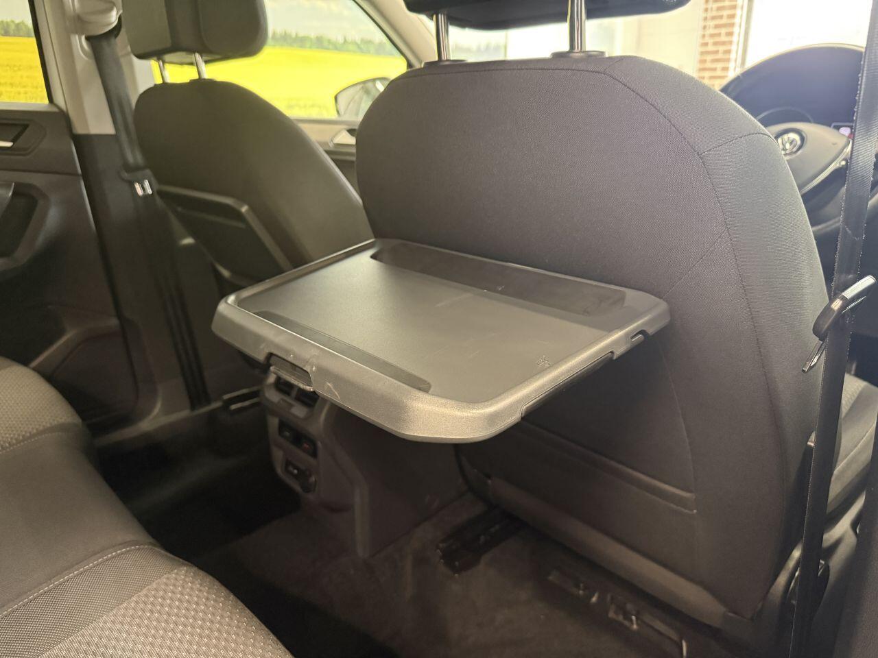 Volkswagen Tiguan Allspace view 33