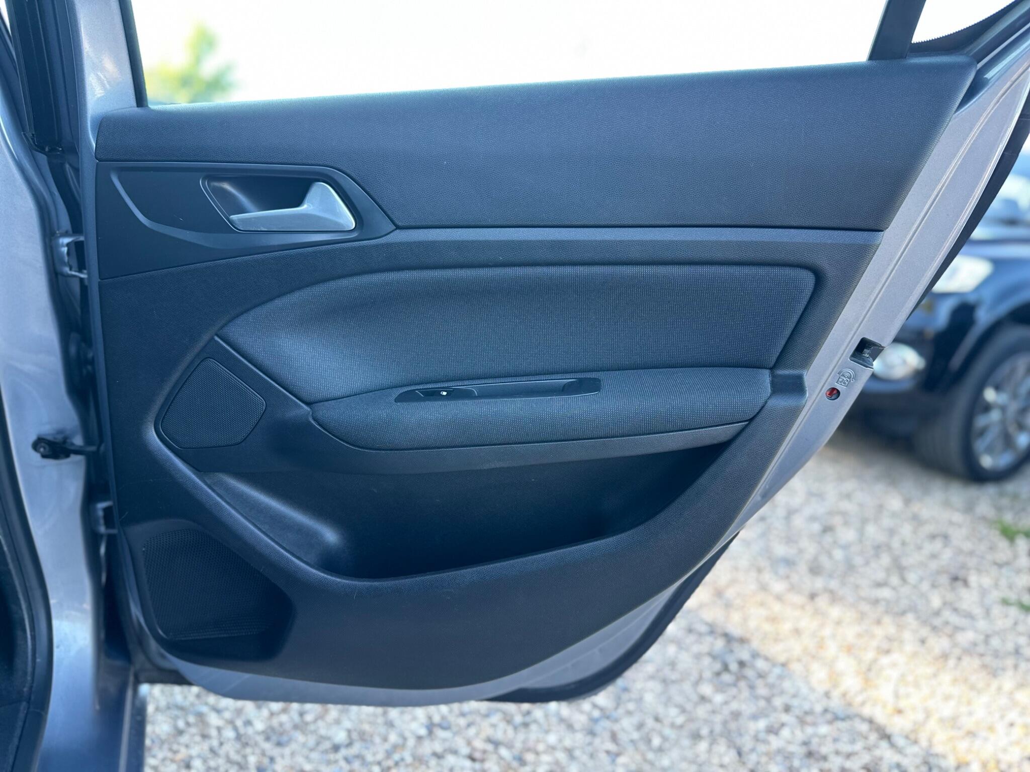 Peugeot 308 view 54