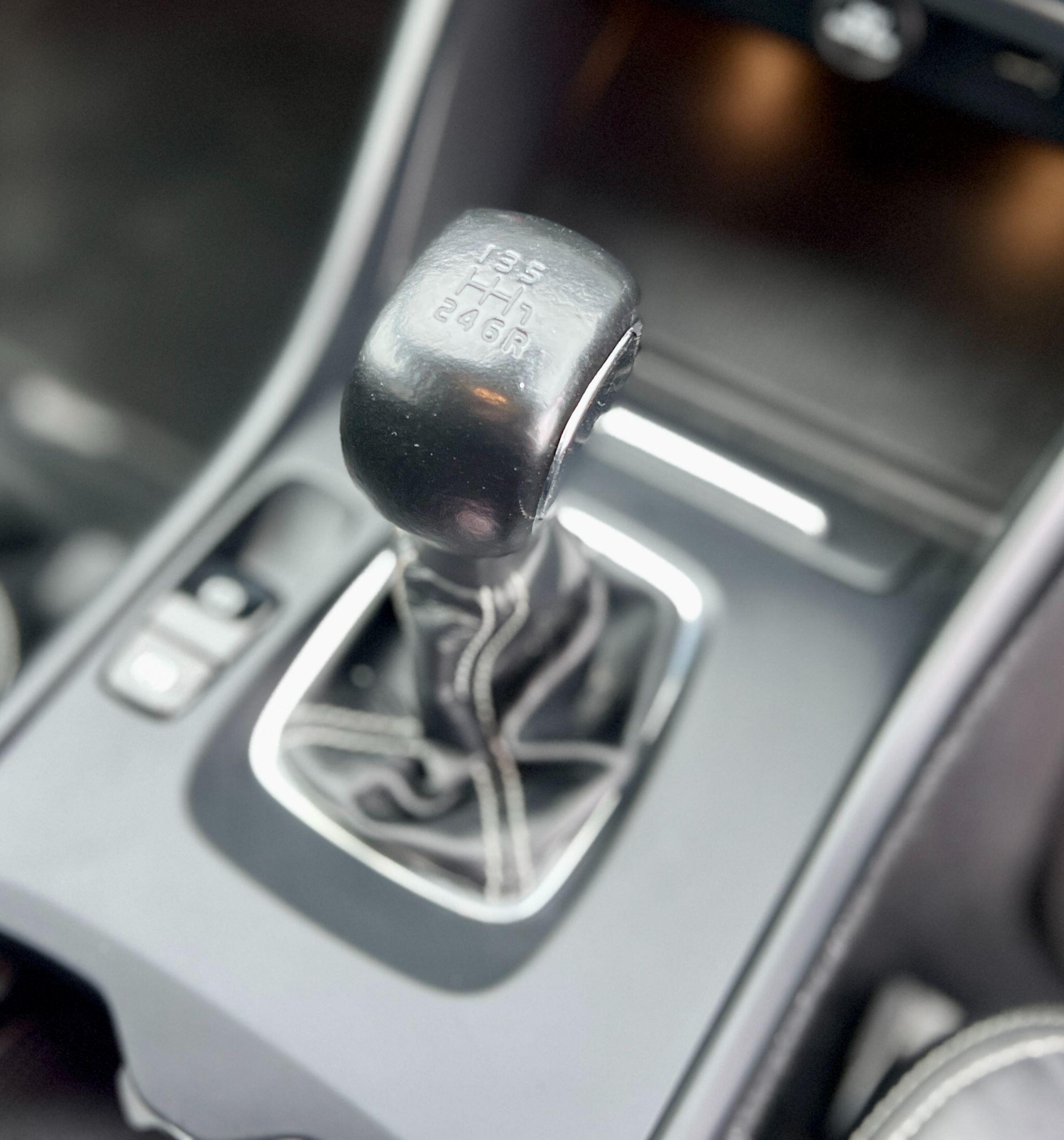 Volvo XC40 view 19